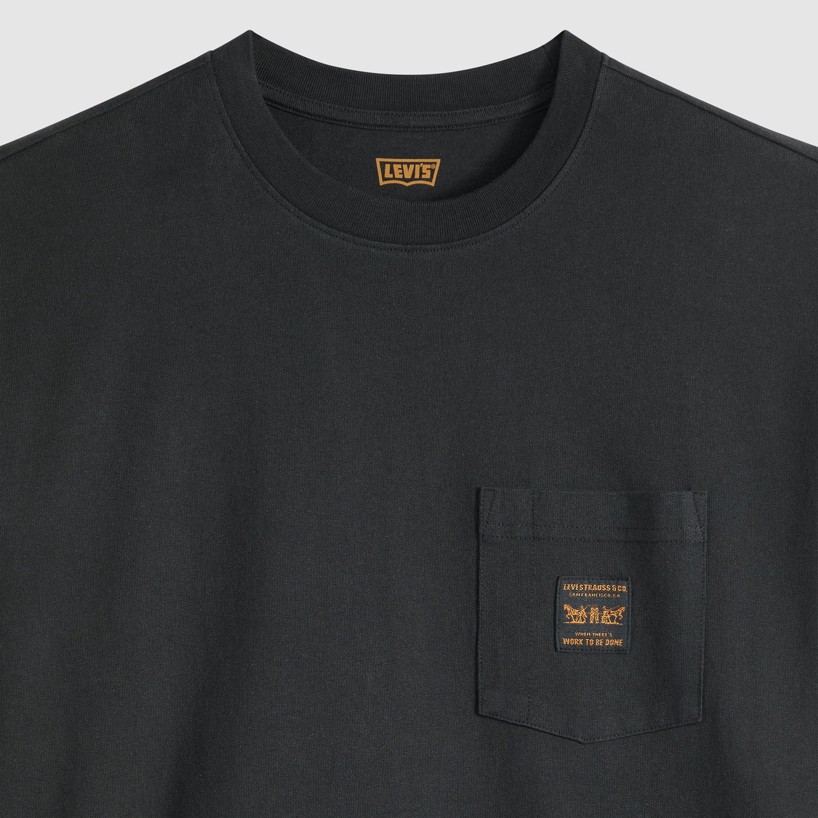 Main 6 - Levi's® Men's Short-Sleeve Workwear Pocket T-Shirt - 008AB0009