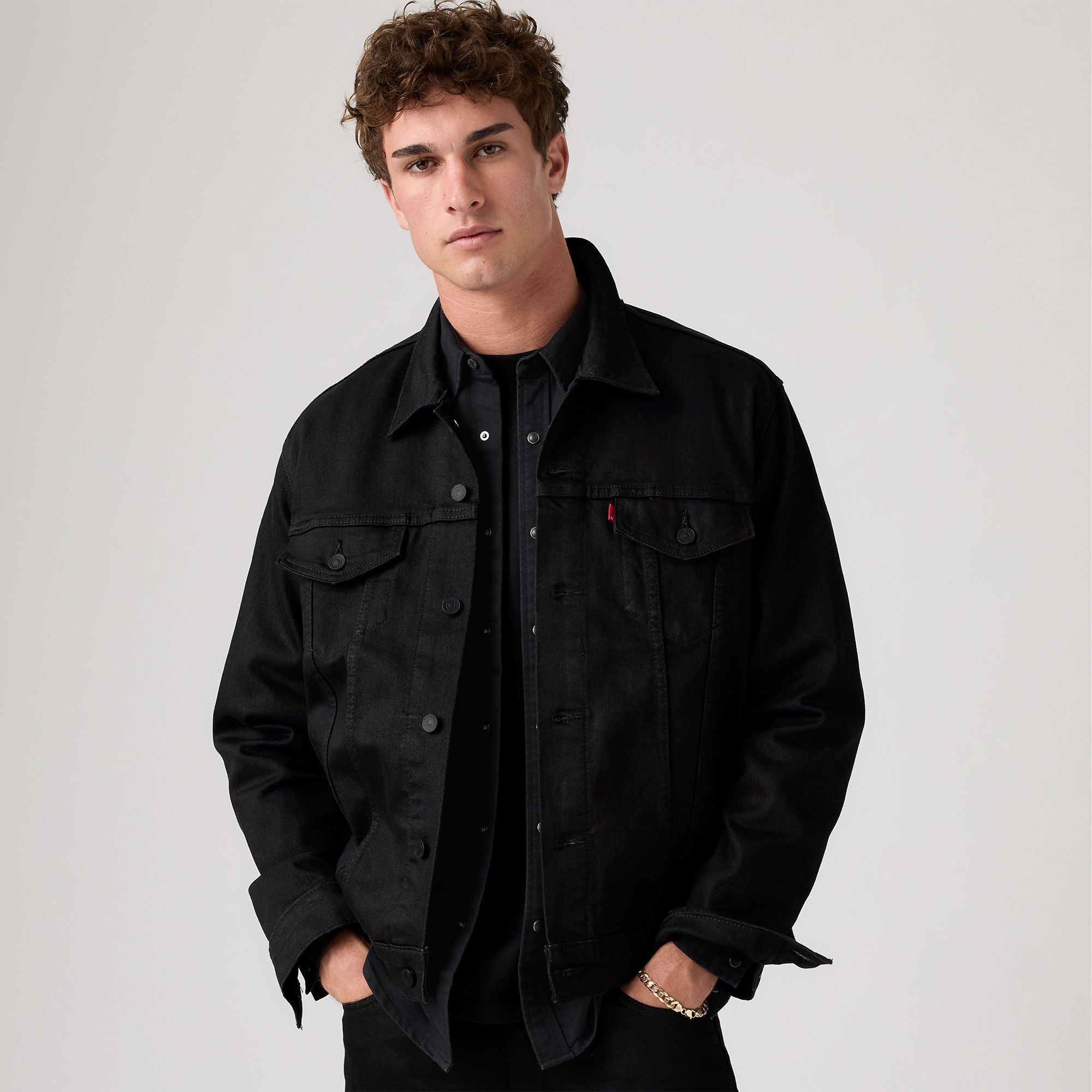 Men's Trucker Jacket – Easy Fit, Lasting Style Built In