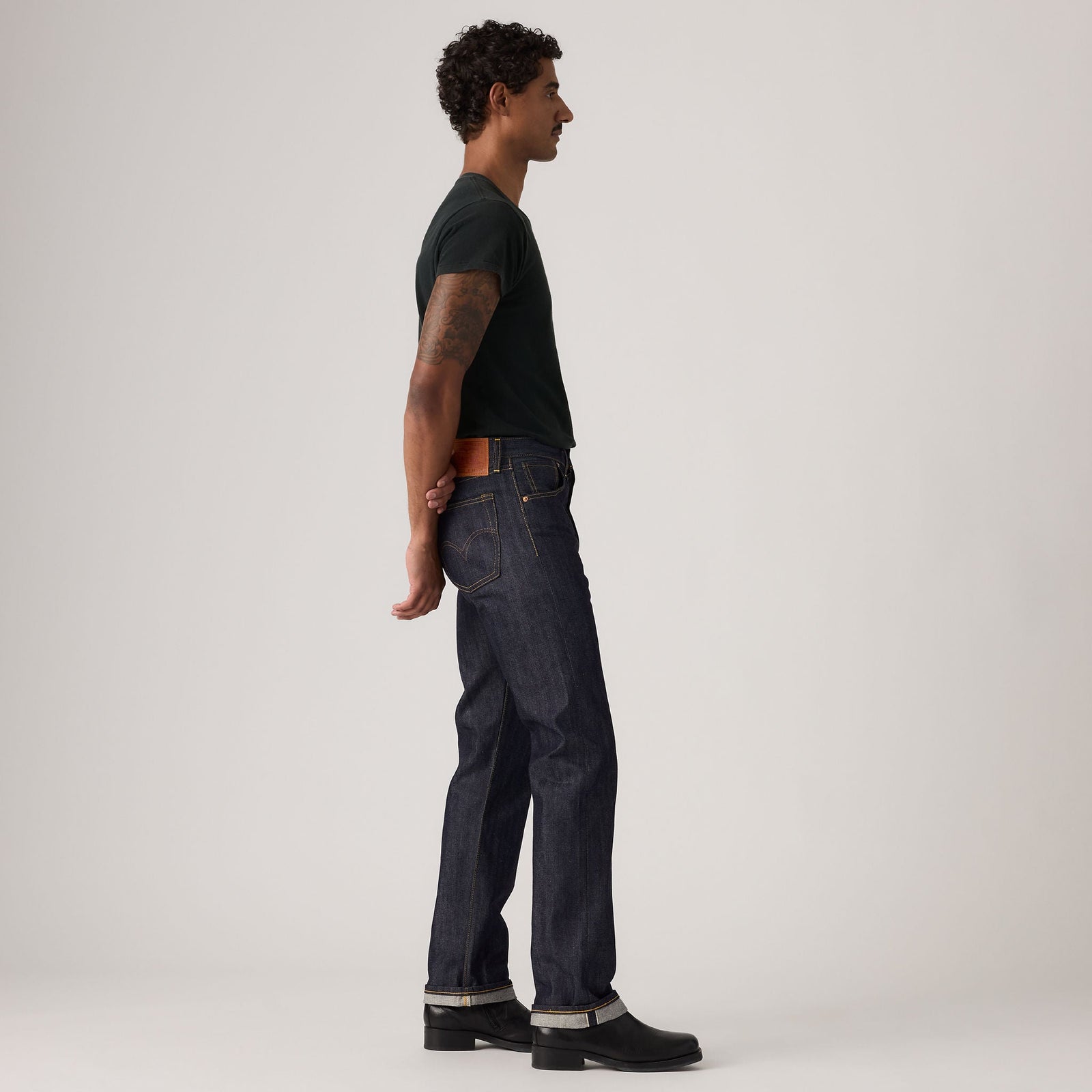 Main 4 - Levi's® Vintage Clothing Men's 1944 501® Jeans - 445010088
