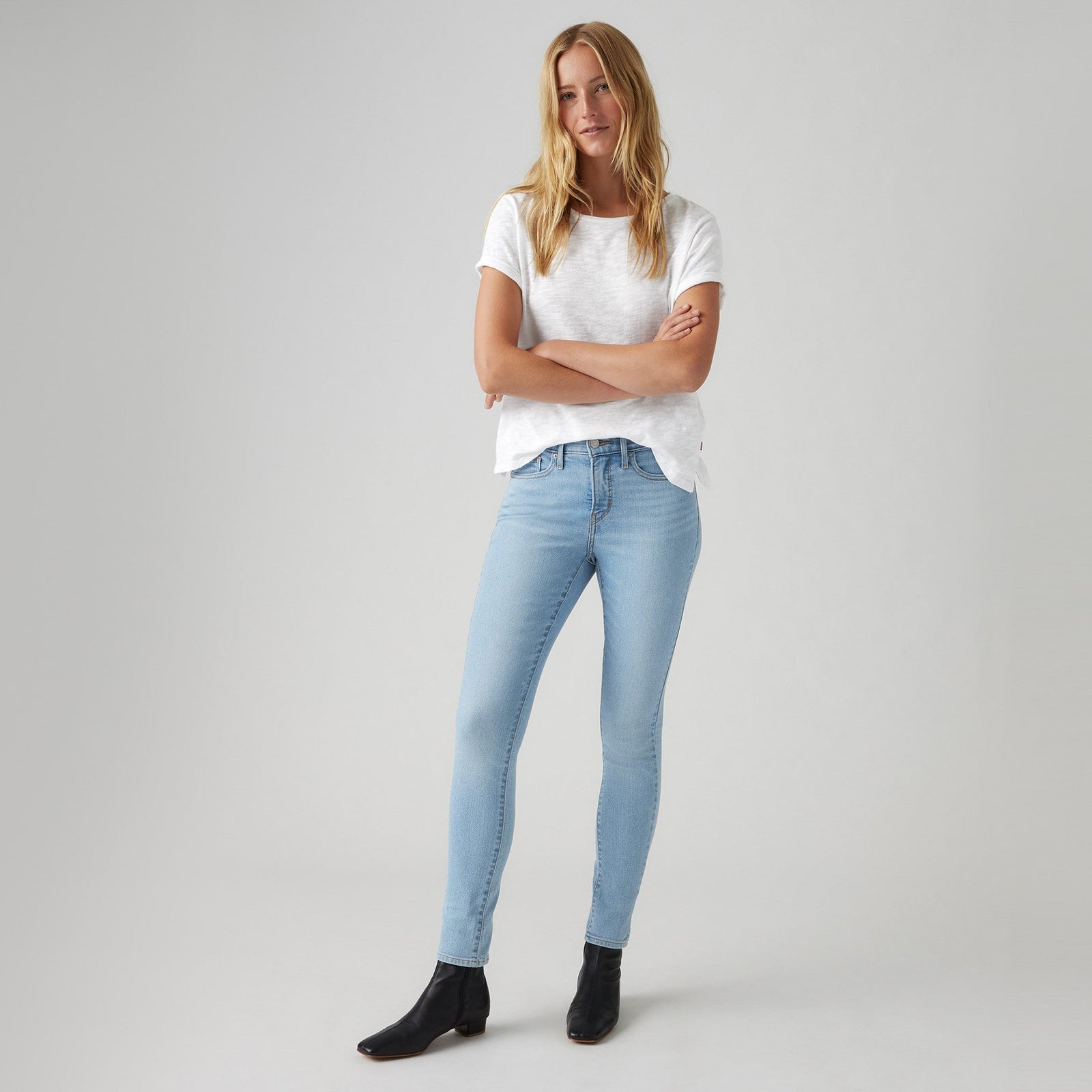 Main 2 - Levi’s® Women's 311 Shaping Skinny Jeans SCL - 