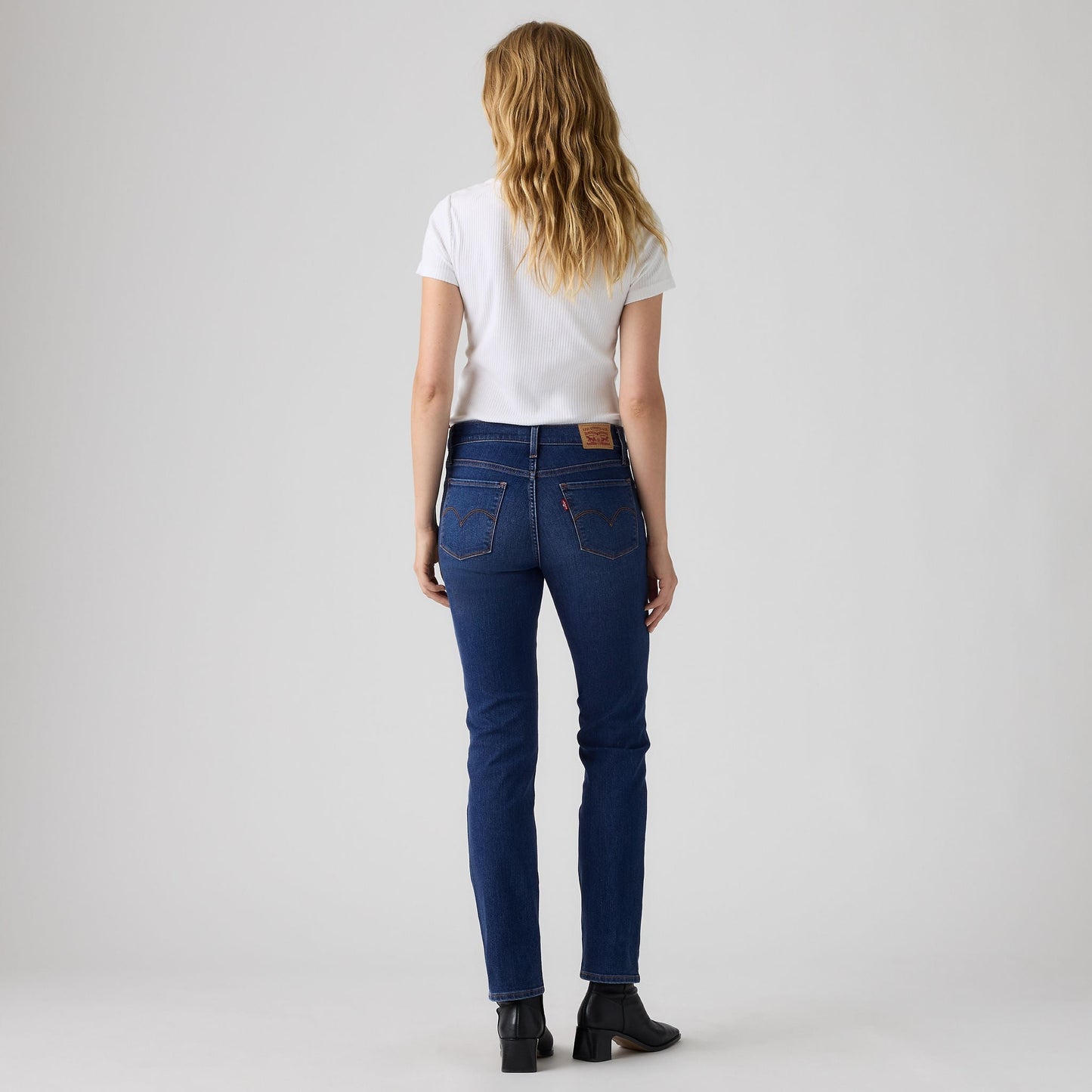 Levi's® Women's 312 Shaping Slim Jeans