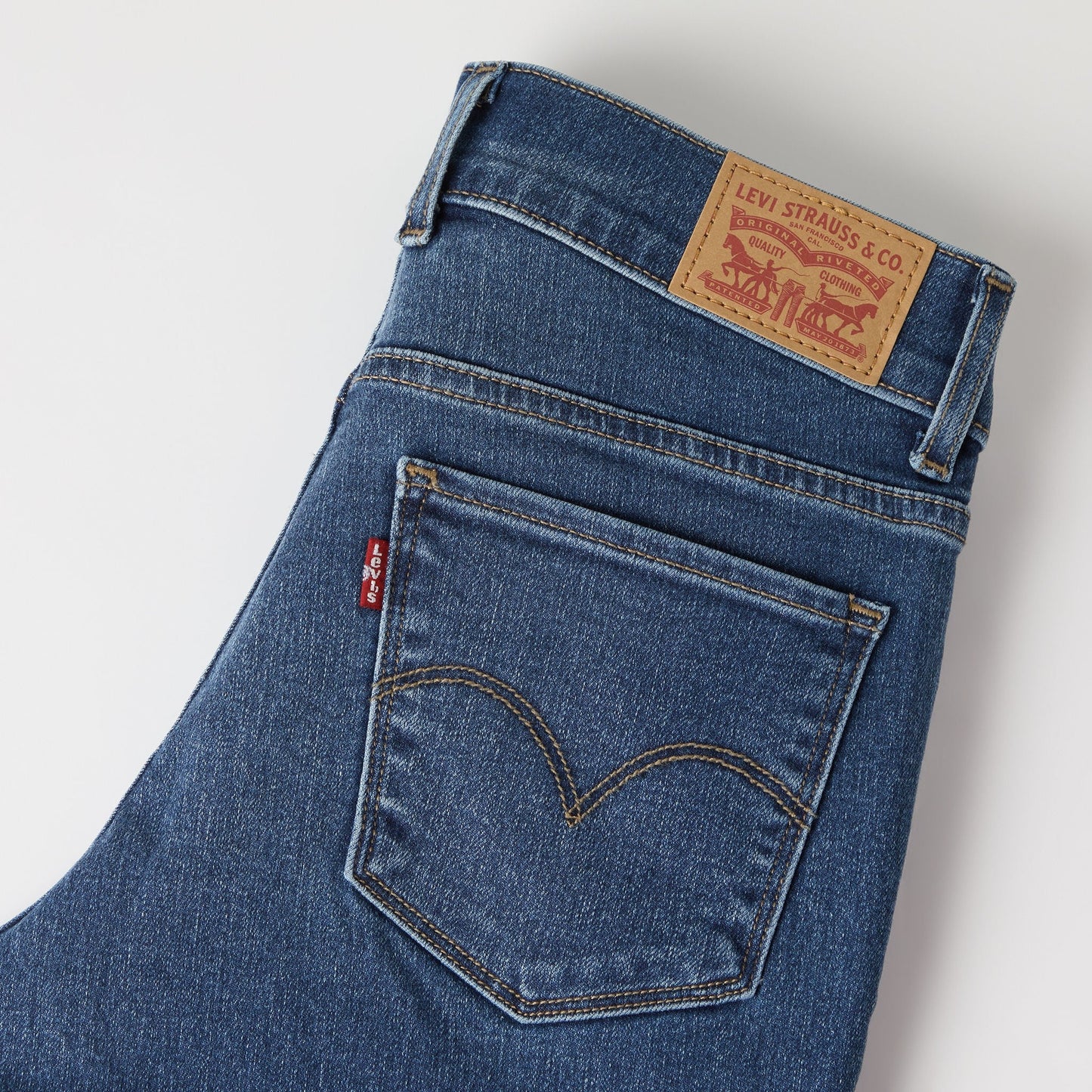 Levi's® Women's 314 Shaping Straight Jeans