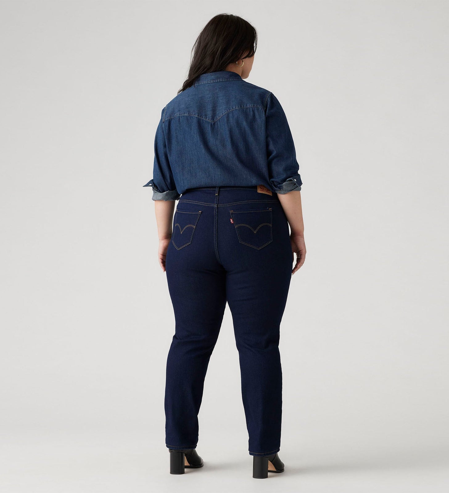 Main 2 - Levi’s® Women's 314 Shaping Straight Jeans (Plus Size) - 196410003