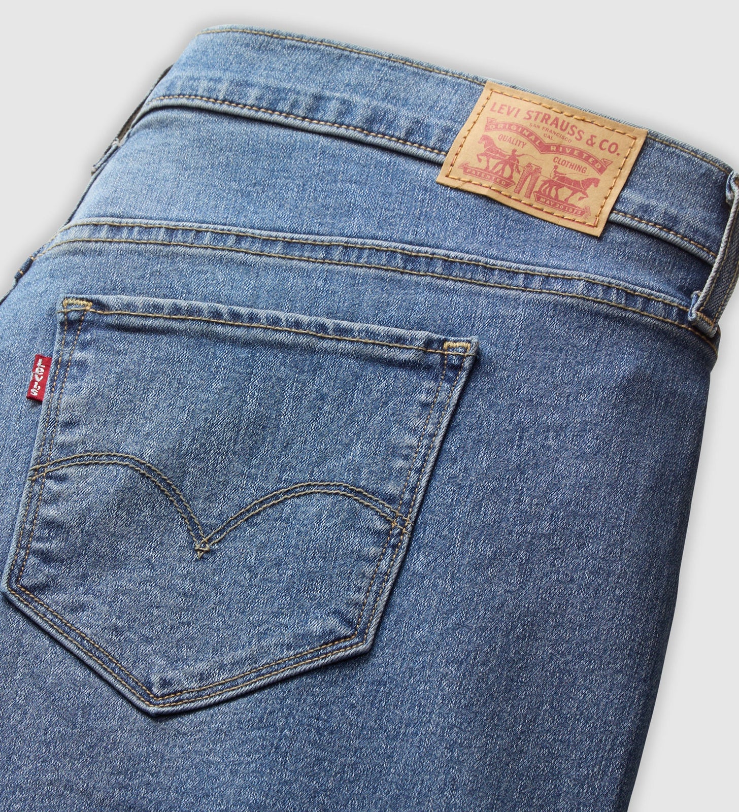 Main 7 - Levi's® Women's 314 Shaping Straight Jeans (Plus Size) - 196410062