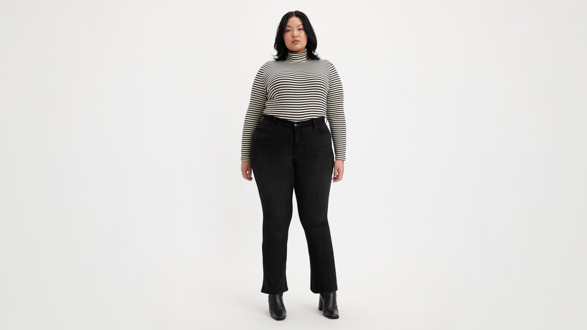 Levi’s® Women's 315 Shaping Bootcut Jeans