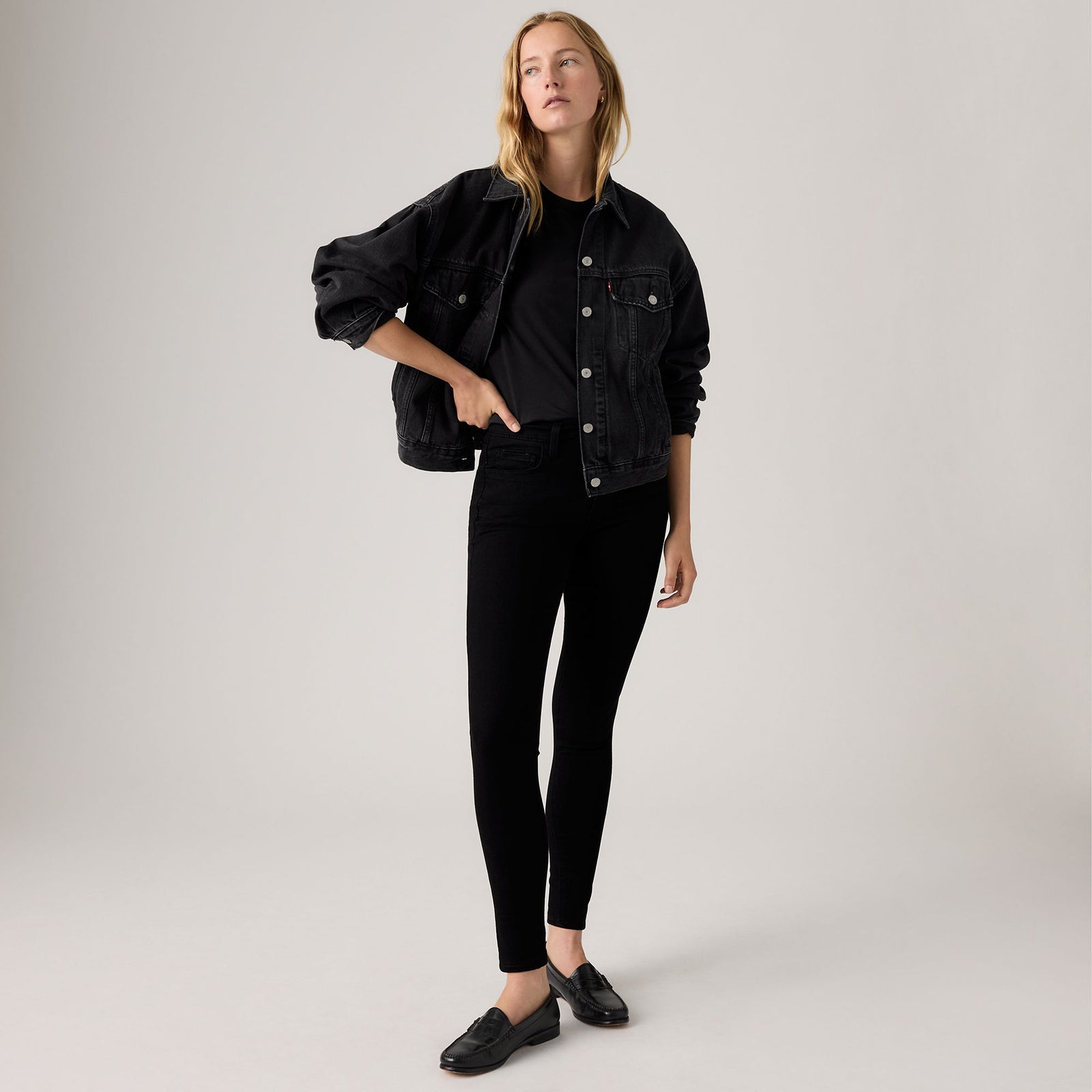 Main 4 - Levi's® Women's 720 High-Rise Super Skinny Jeans - 527970022