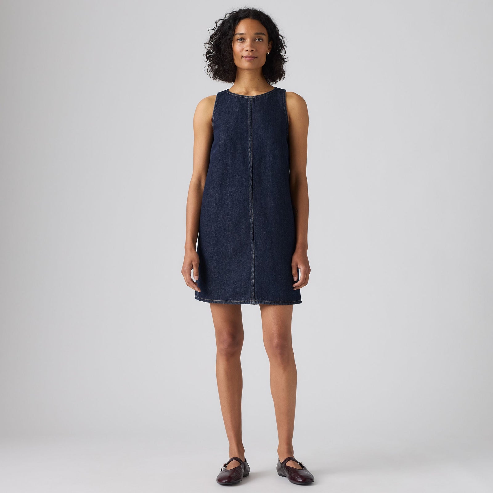 Main 3 - Levi's® Women's '90s Shift Dress - 003NO0005