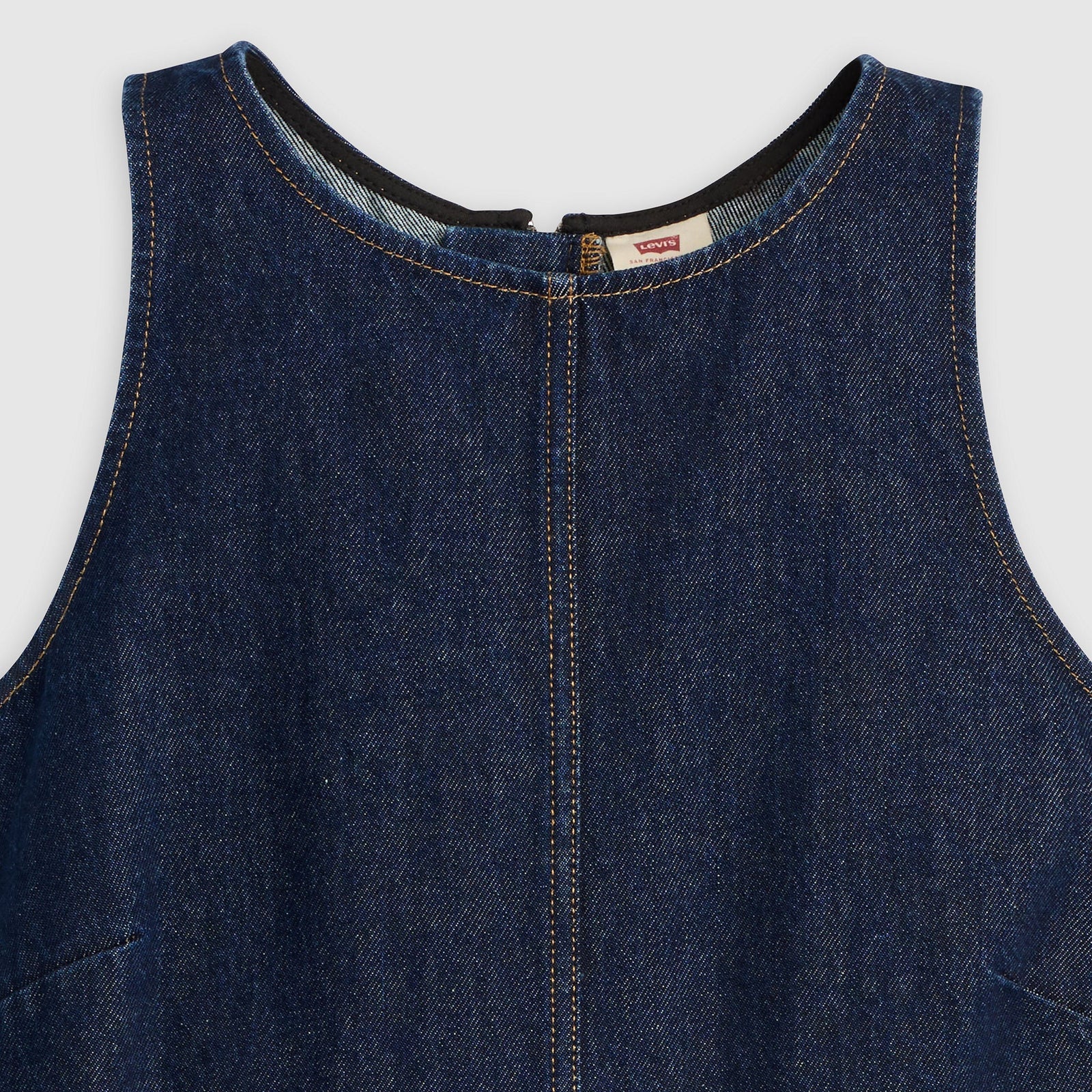 Main 6 - Levi's® Women's '90s Shift Dress - 003NO0005