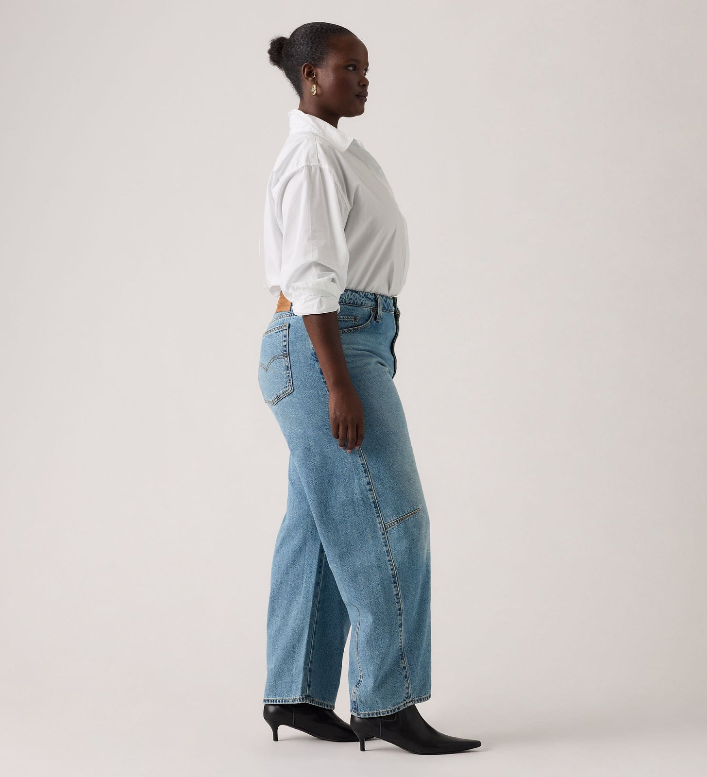 Main 7 - Levi's® Women's Baggy Dad Barrel Jeans - 0039A0002