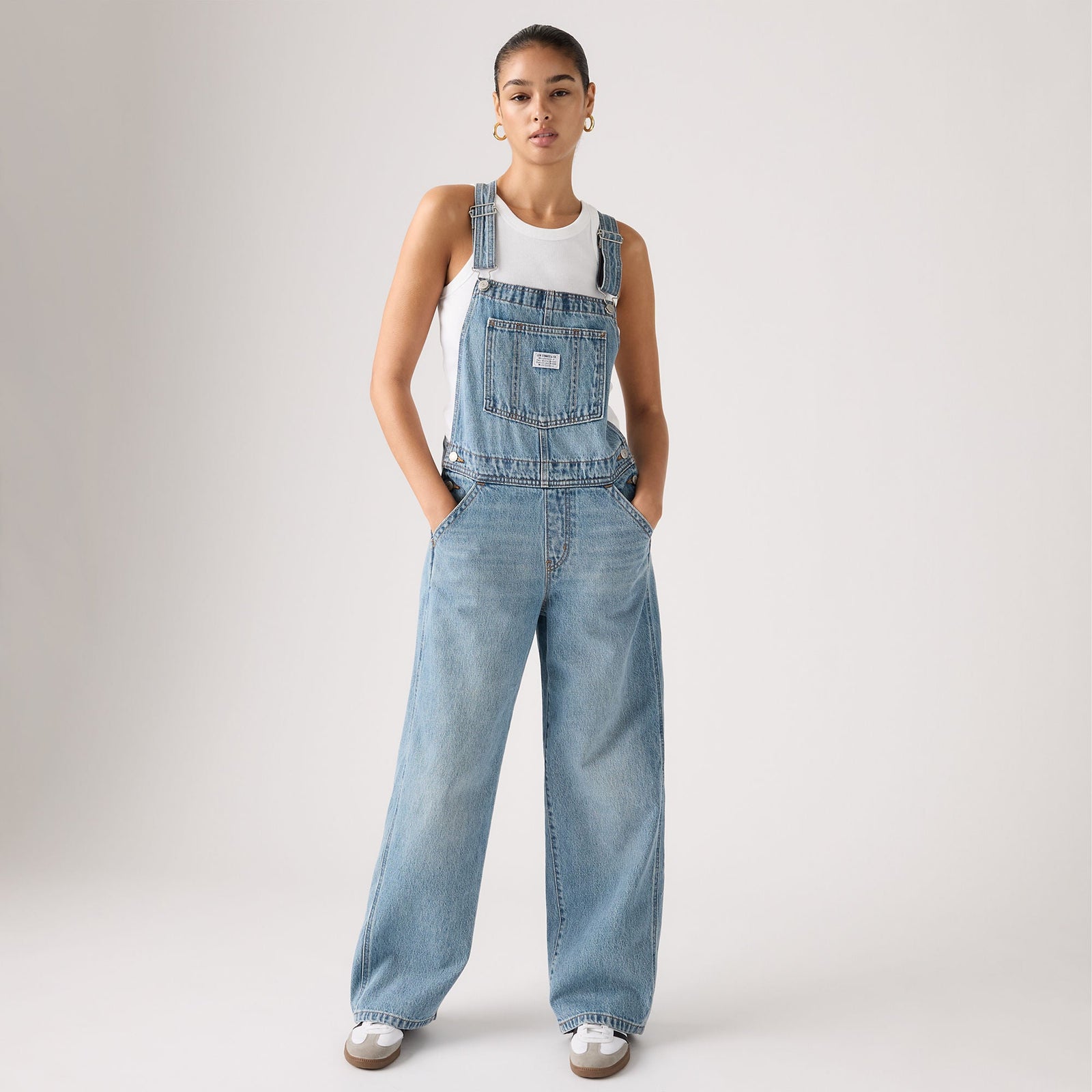 Main 4 - Levi's® Women's Baggy Overalls - 000UG0004