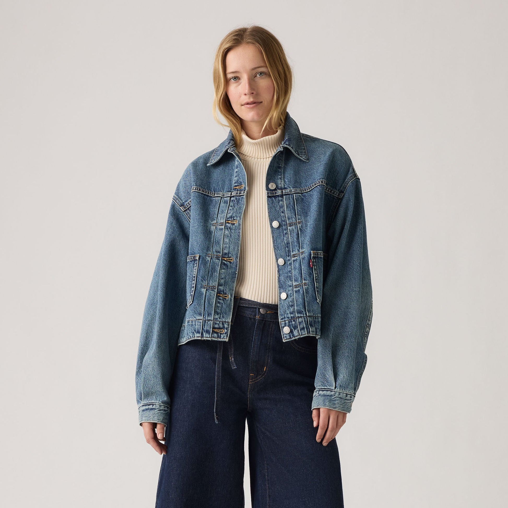 Levi's® Women's Balloon Sleeve Trucker Jacket