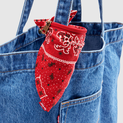 Thumbnail 2 - Levi's® Women's Bandana Bag Charm - 005GR0000