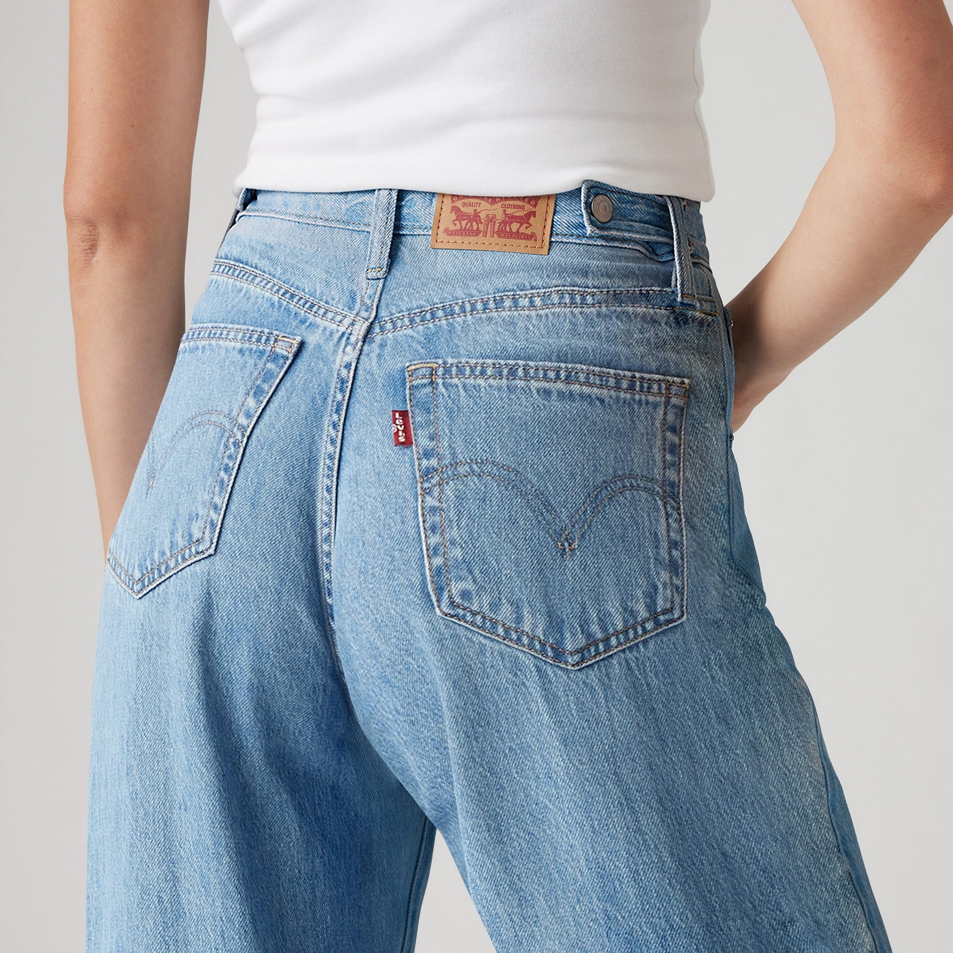 Levi's® Women's Cinch Baggy Jeans