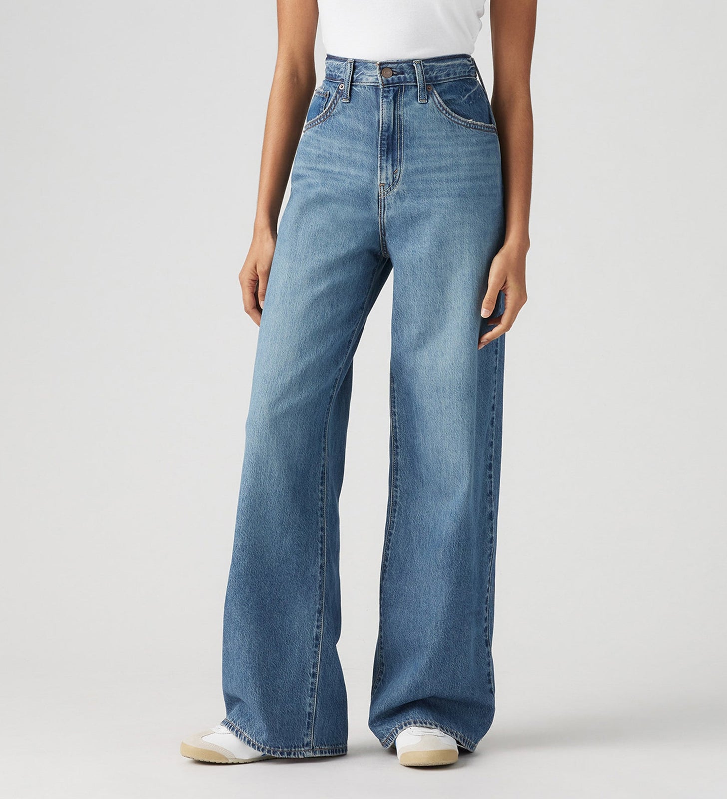 Main 6 - Levi's® Women's Cinch Baggy Jeans - 001UP0002