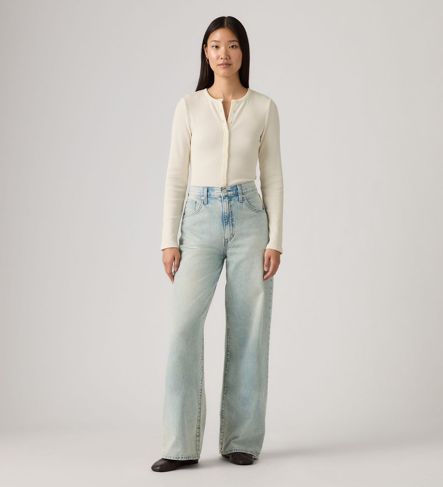 Main 1 - Levi's® Women's Cinch Baggy Jeans - 001UP0017