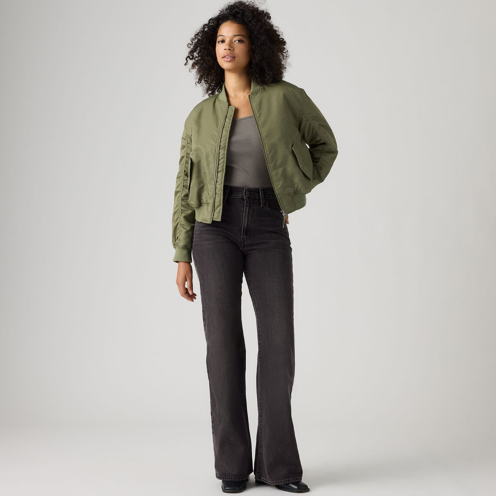 Main 1 - Levi's® Women's Cinch Flare Jeans SCL - 