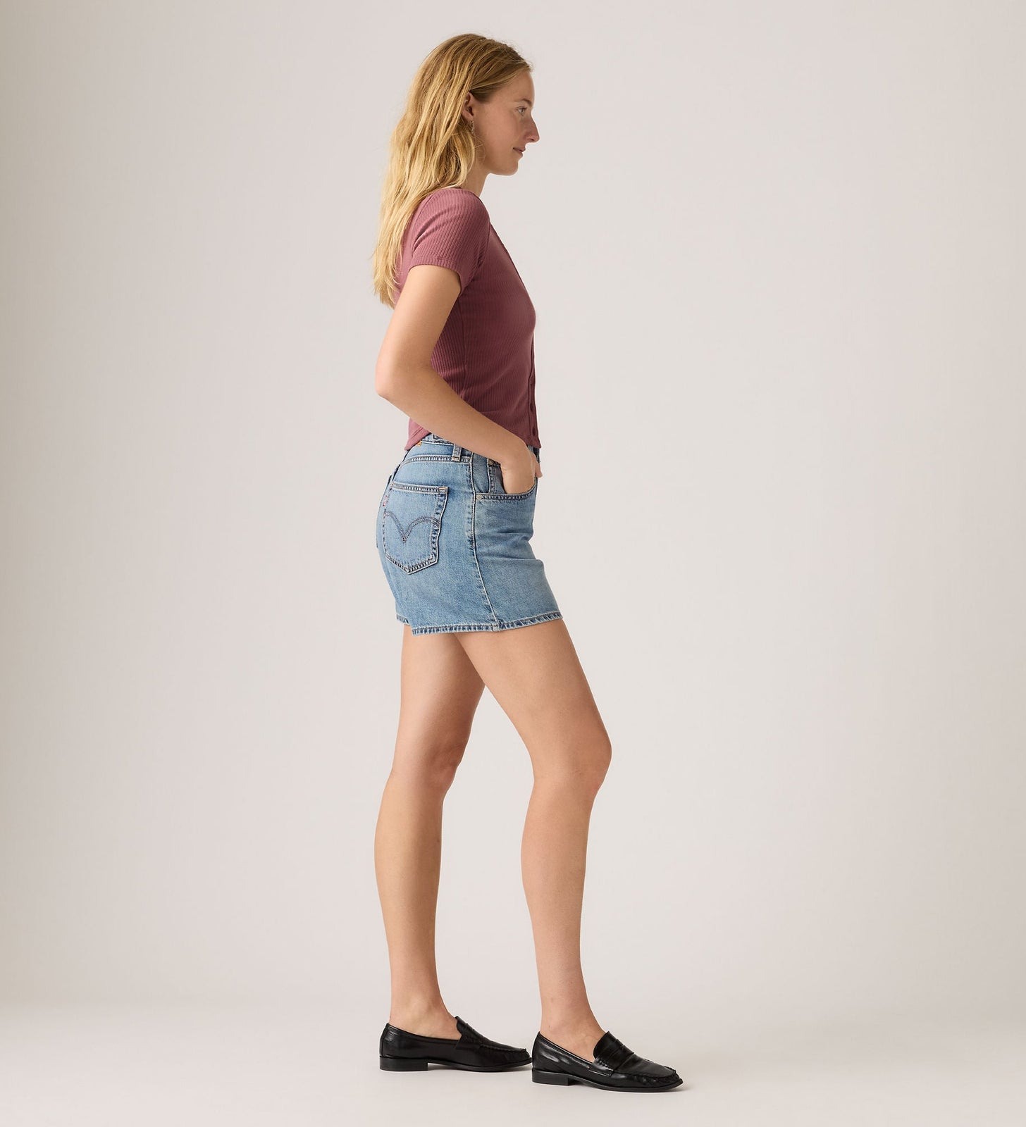 Main 3 - Levi's® Women's Cinch Mid-Thigh Shorts - 003KI0020