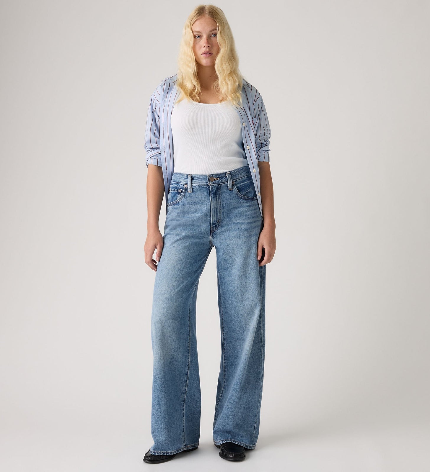 Main 1 - Levi's® Women's Cinch Wide-Leg Jeans - 0073B0002
