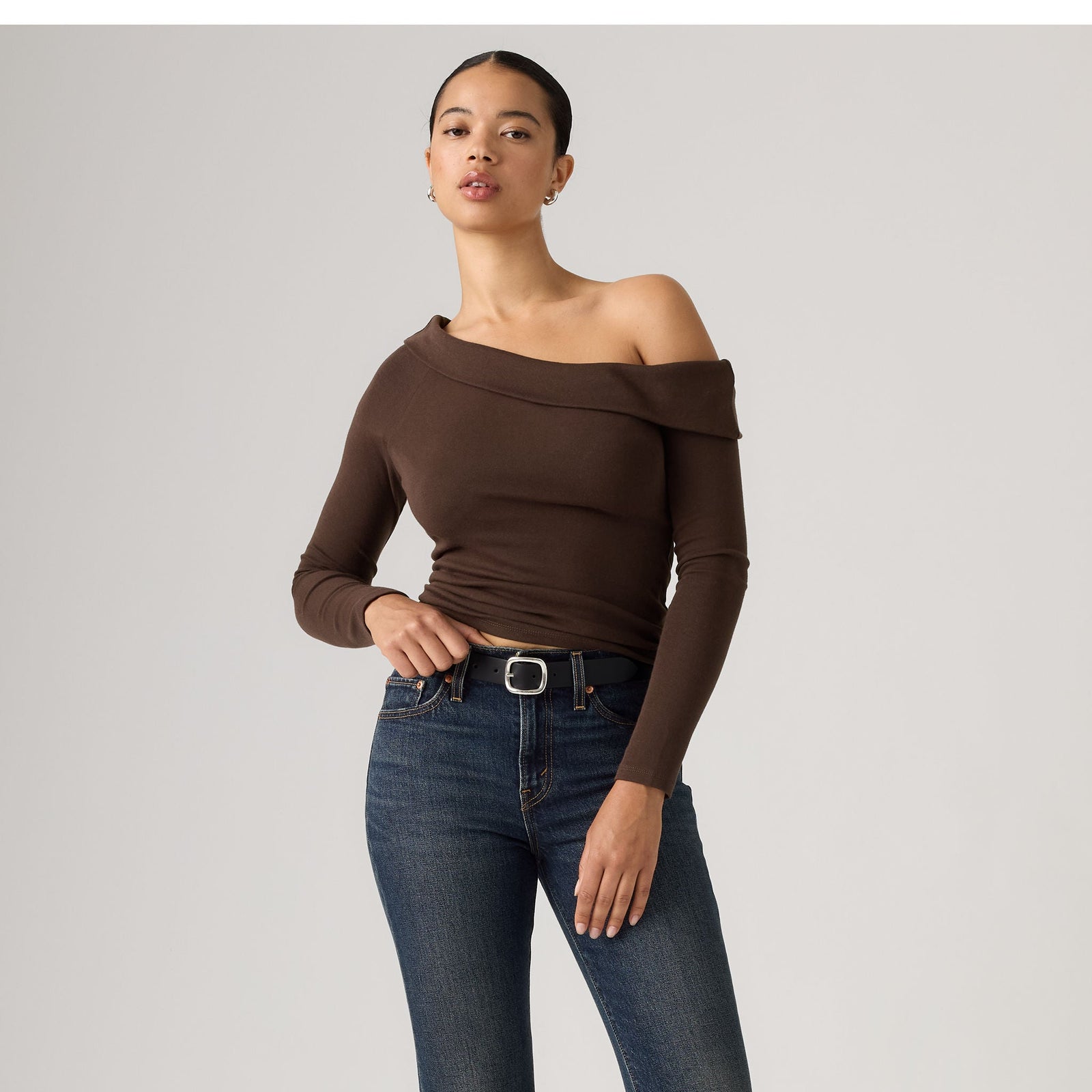 Main 3 - Levi's® Women's Clara Off-Shoulder Long-Sleeve Top - 008ST0001
