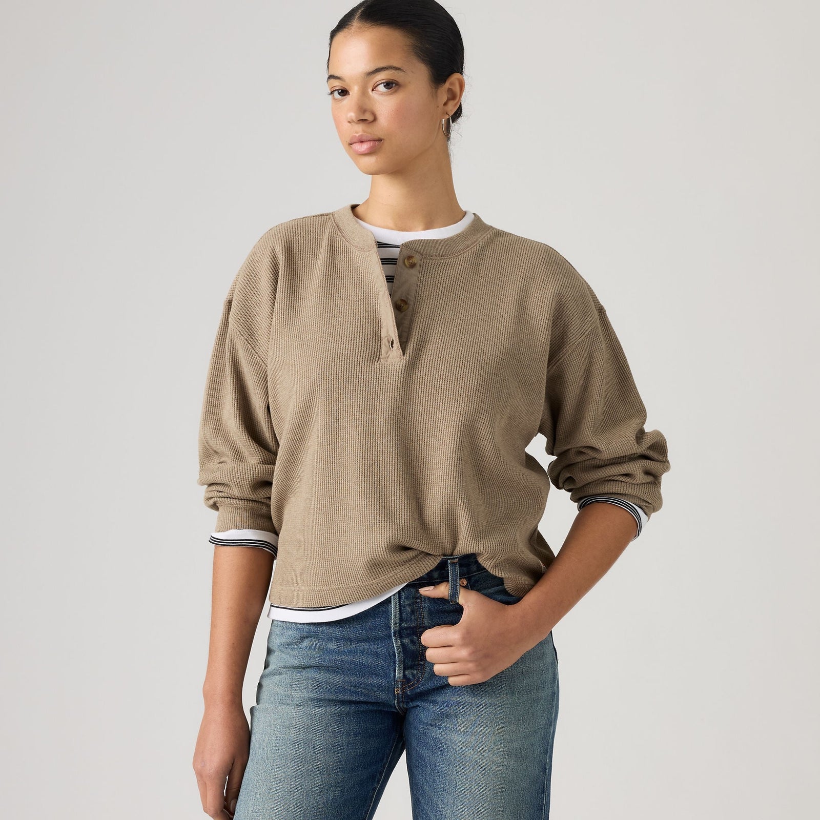 Main 1 - Levi's® Women's Dry Goods Relaxed Long-Sleeve Henley - 0087F0005