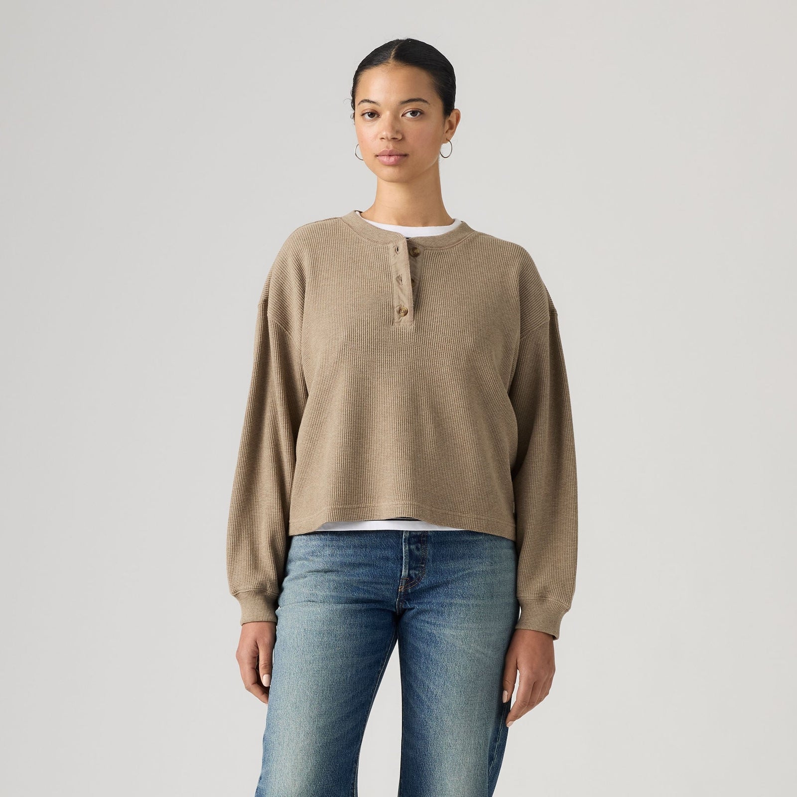 Main 3 - Levi's® Women's Dry Goods Relaxed Long-Sleeve Henley - 0087F0005