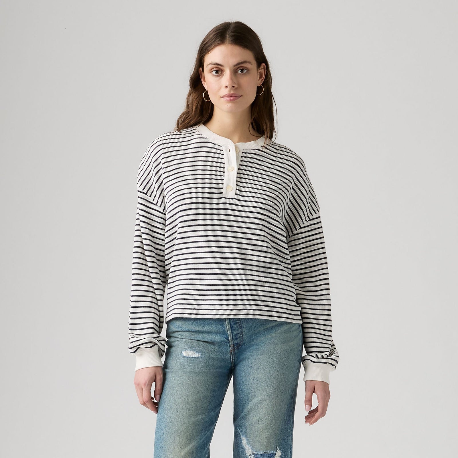 Main 3 - Levi's® Women's Dry Goods Relaxed Long-Sleeve Henley - 0087F0009