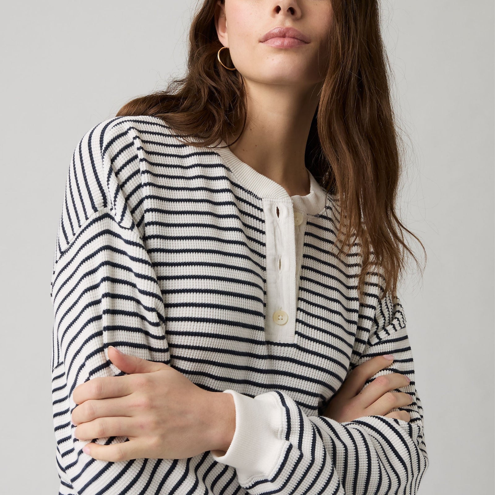 Main 4 - Levi's® Women's Dry Goods Relaxed Long-Sleeve Henley - 0087F0009
