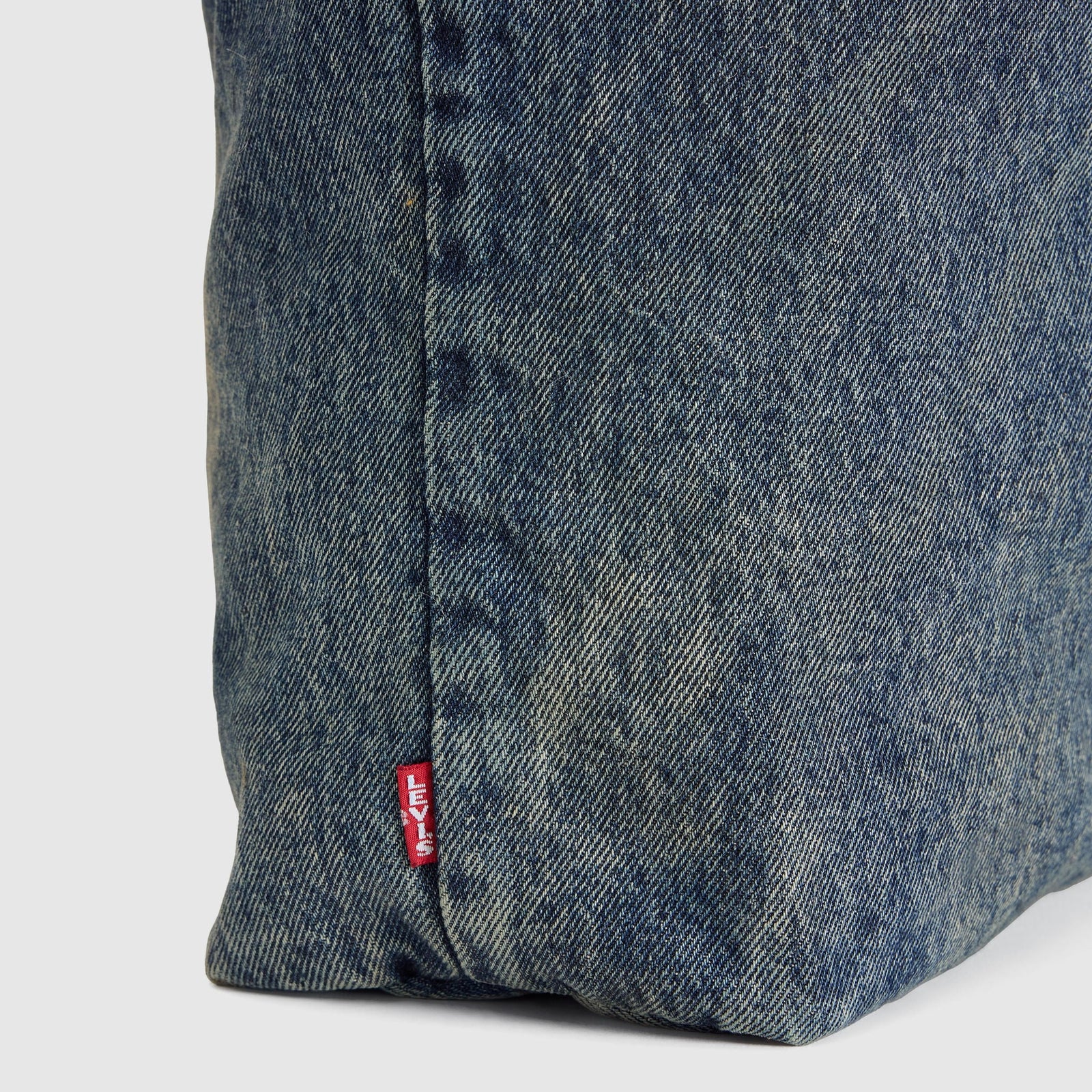 Main 4 - Levi's® Women's Emerson Shoulder Bag - 005FF0006