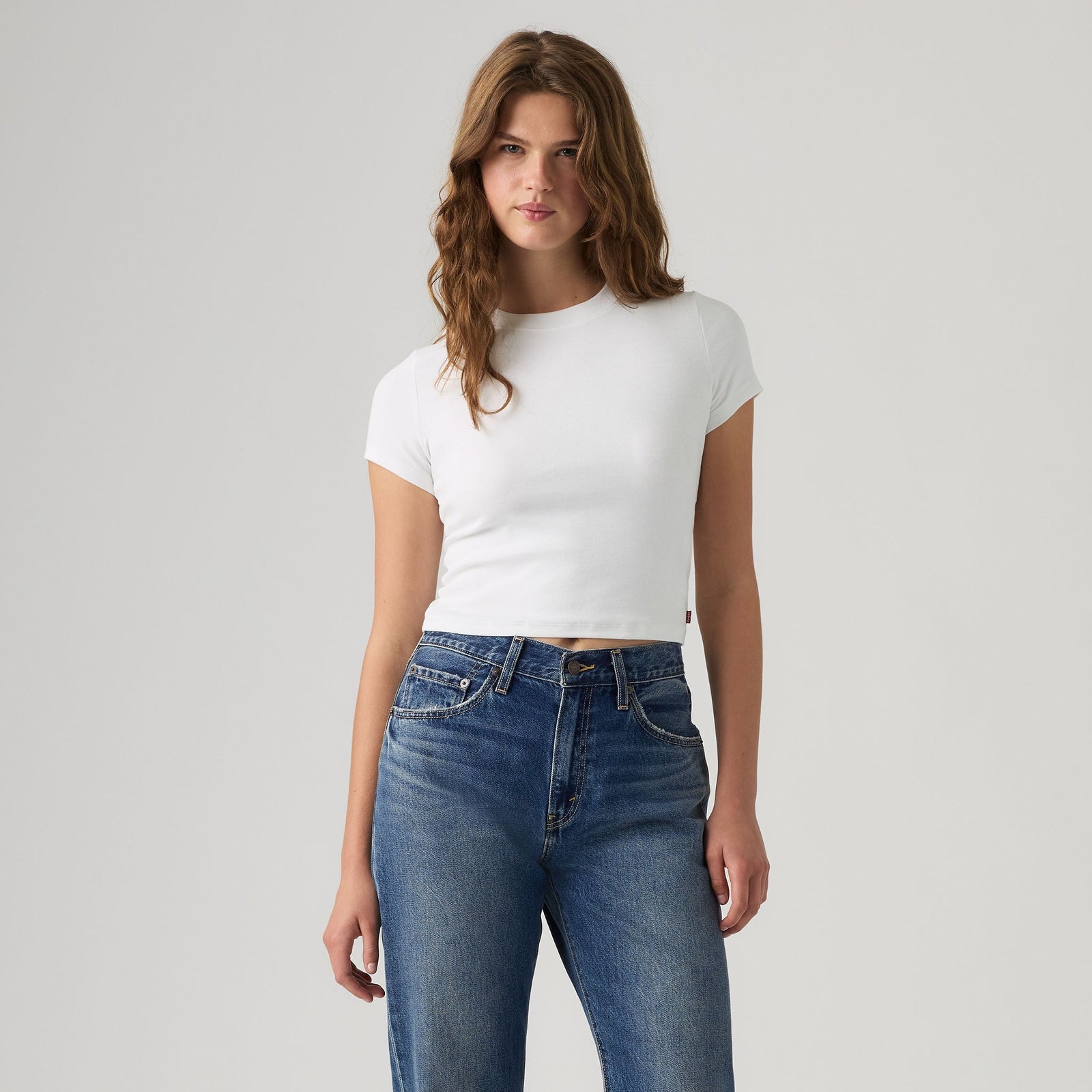 Main 3 - Levi's® Women's Essential Baby Tee - 0085R0000