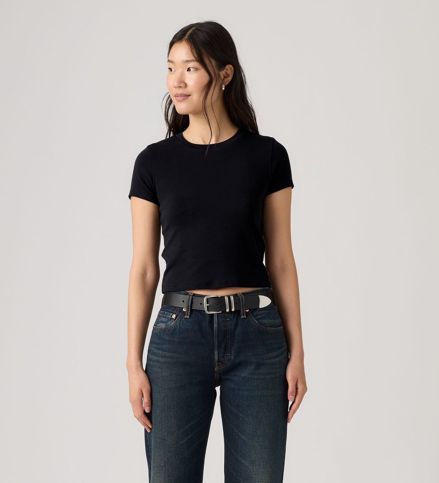 Main 3 - Levi's® Women's Essential Baby Tee - 0085R0001