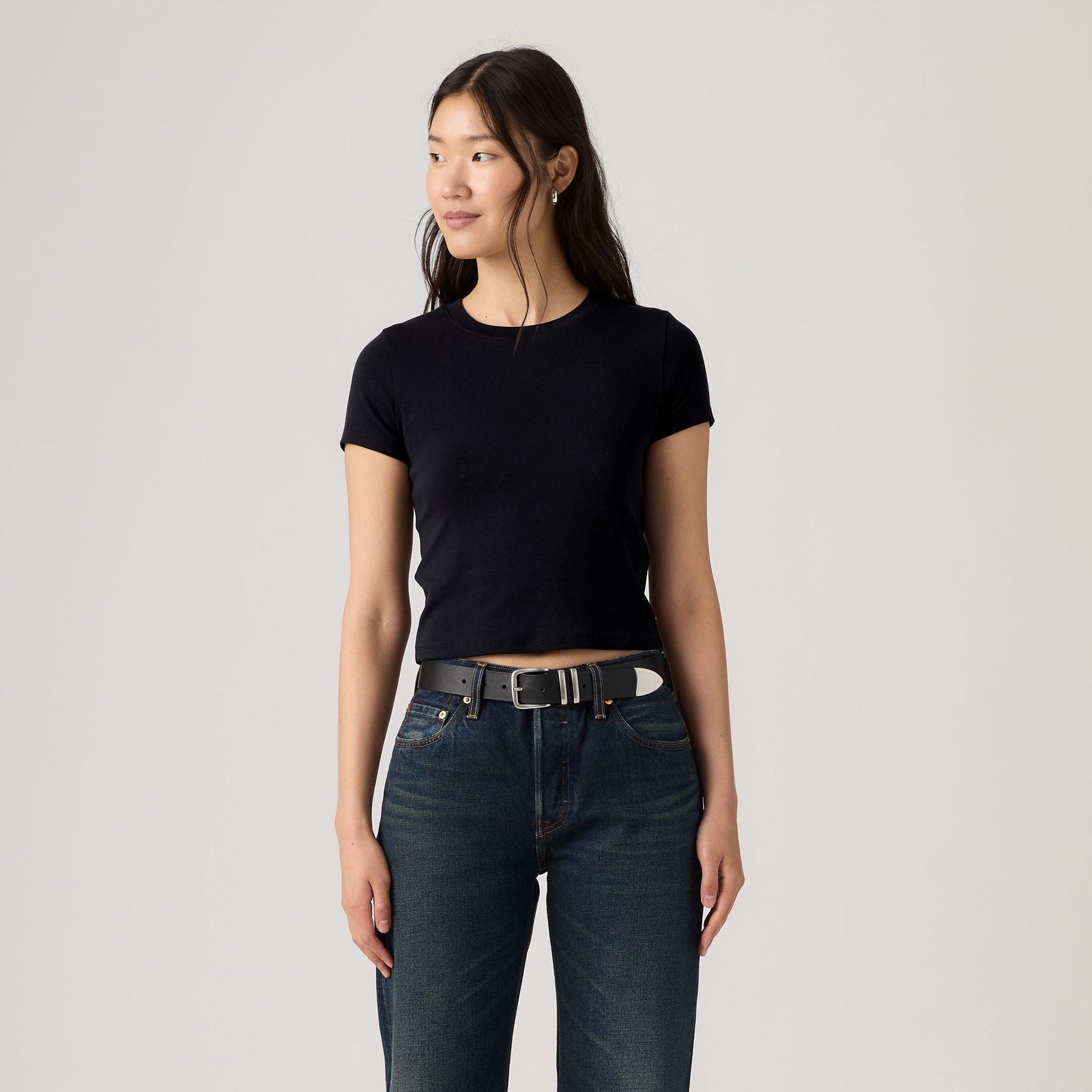 Main 3 - Levi's® Women's Essential Baby Tee - 0085R0001
