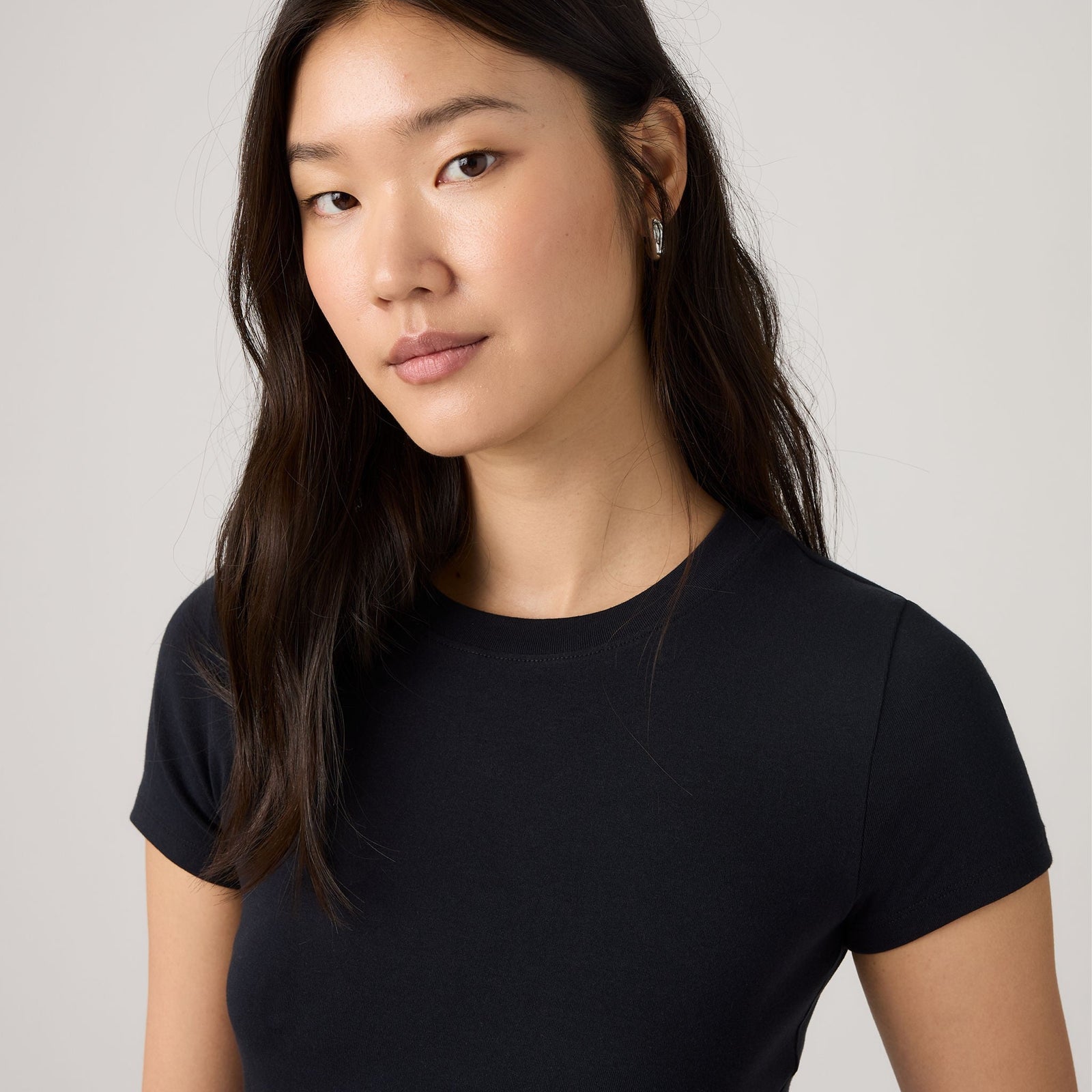 Main 4 - Levi's® Women's Essential Baby Tee - 0085R0001