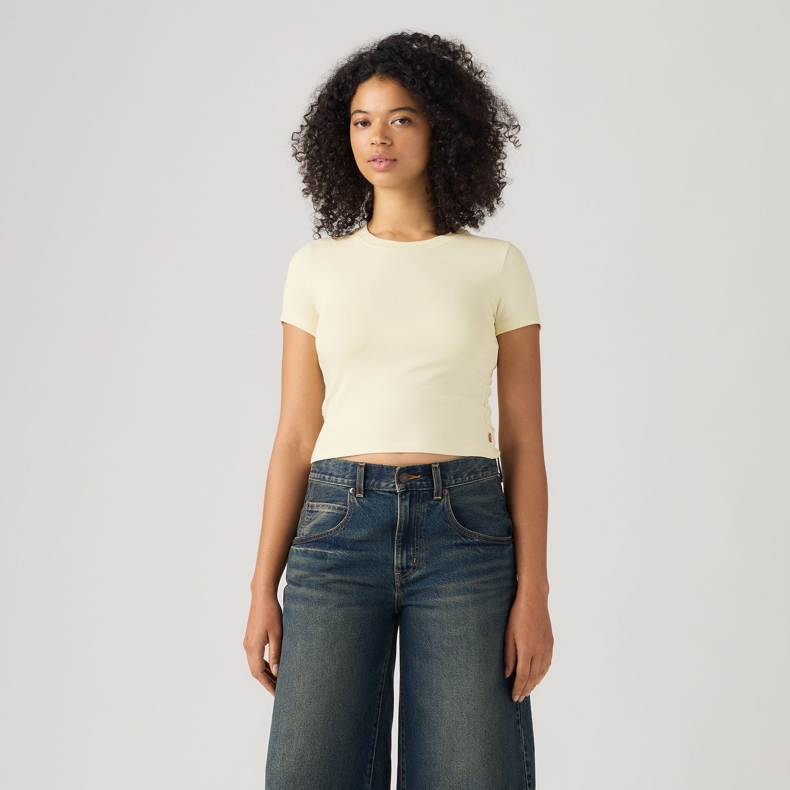 Main 3 - Levi's® Women's Essential Baby Tee - 0085R0002