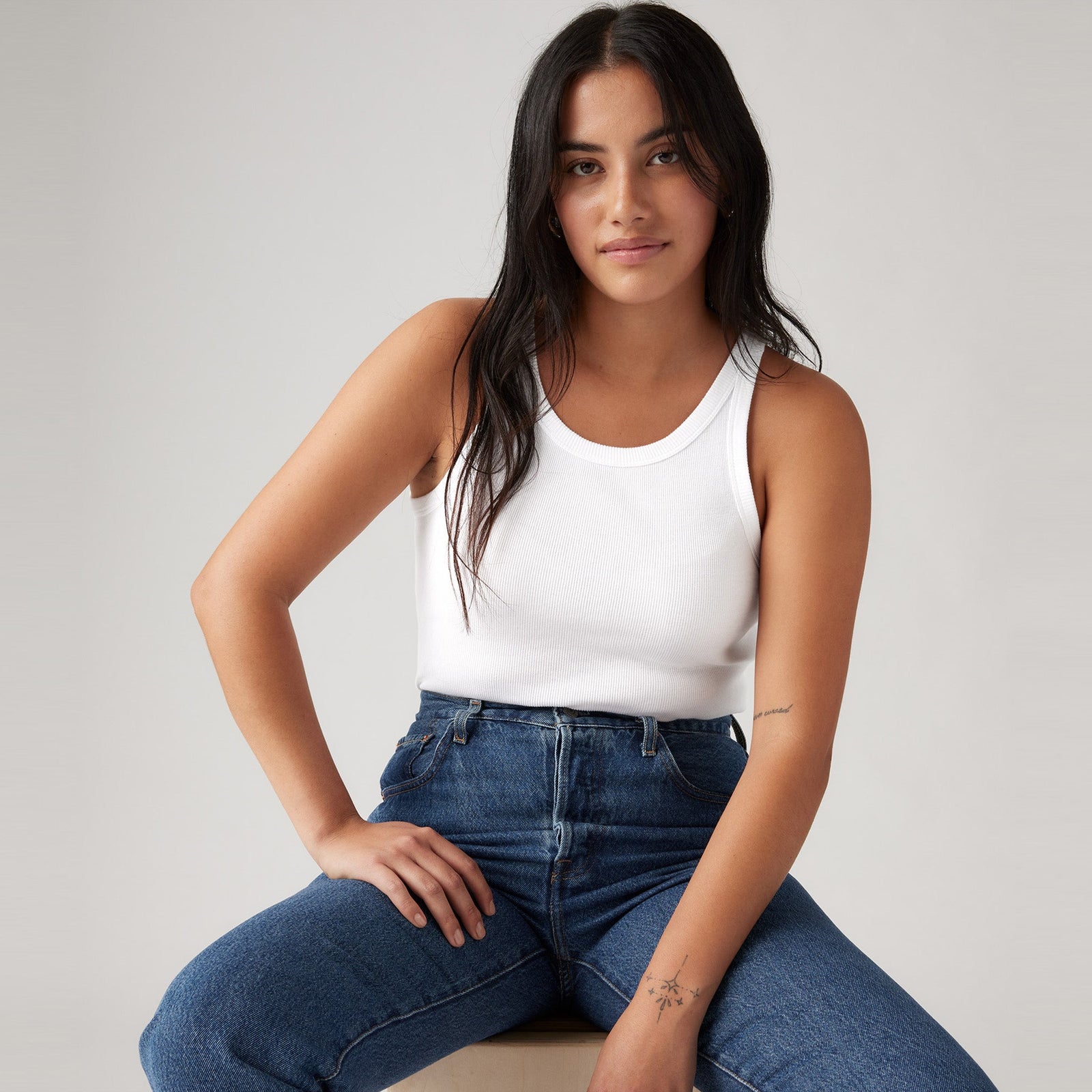 Main 1 - Levi's® Women's Essential Racer Tank - A33810000