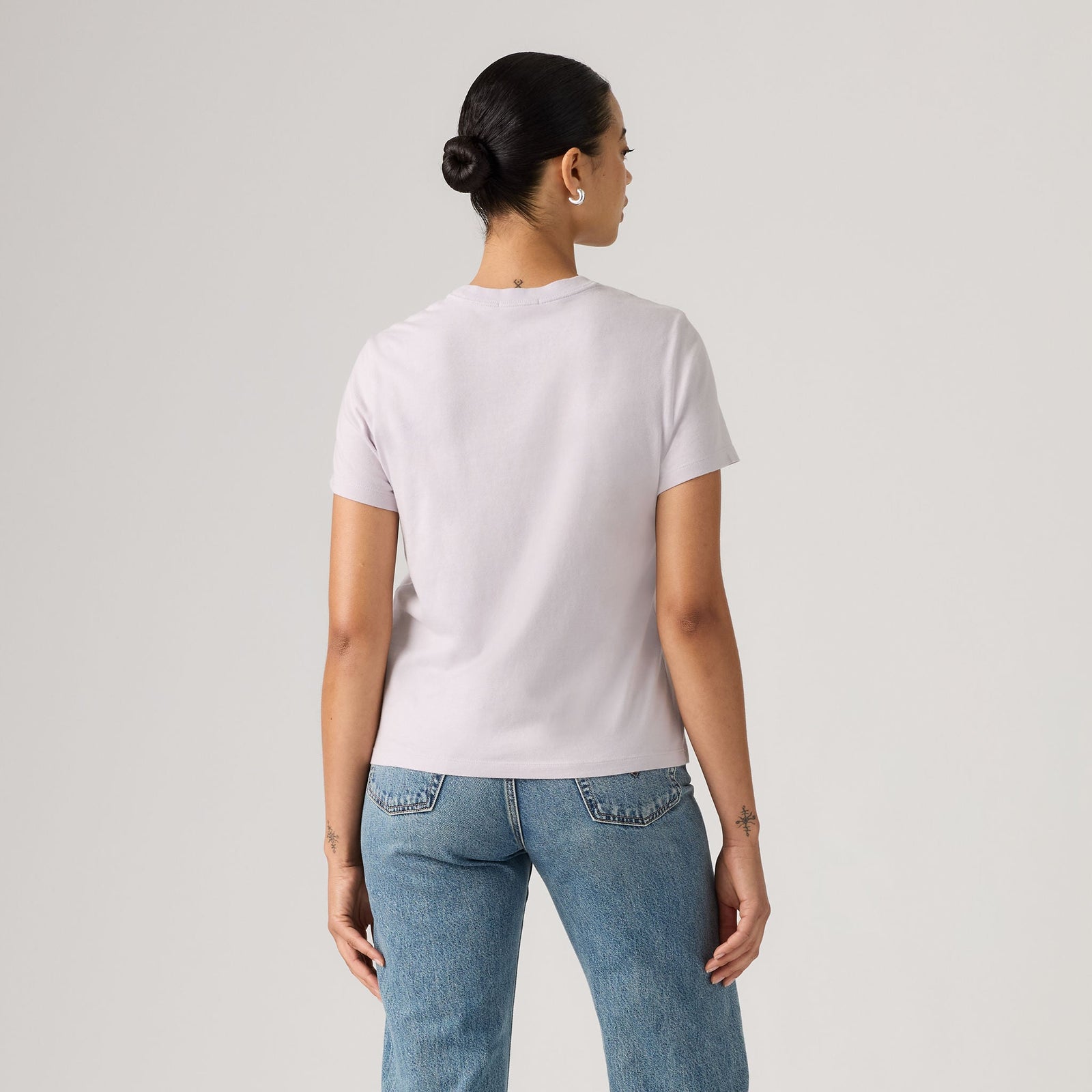 Main 2 - Levi's® Women's Favorite Cotton Tee - 005J20034