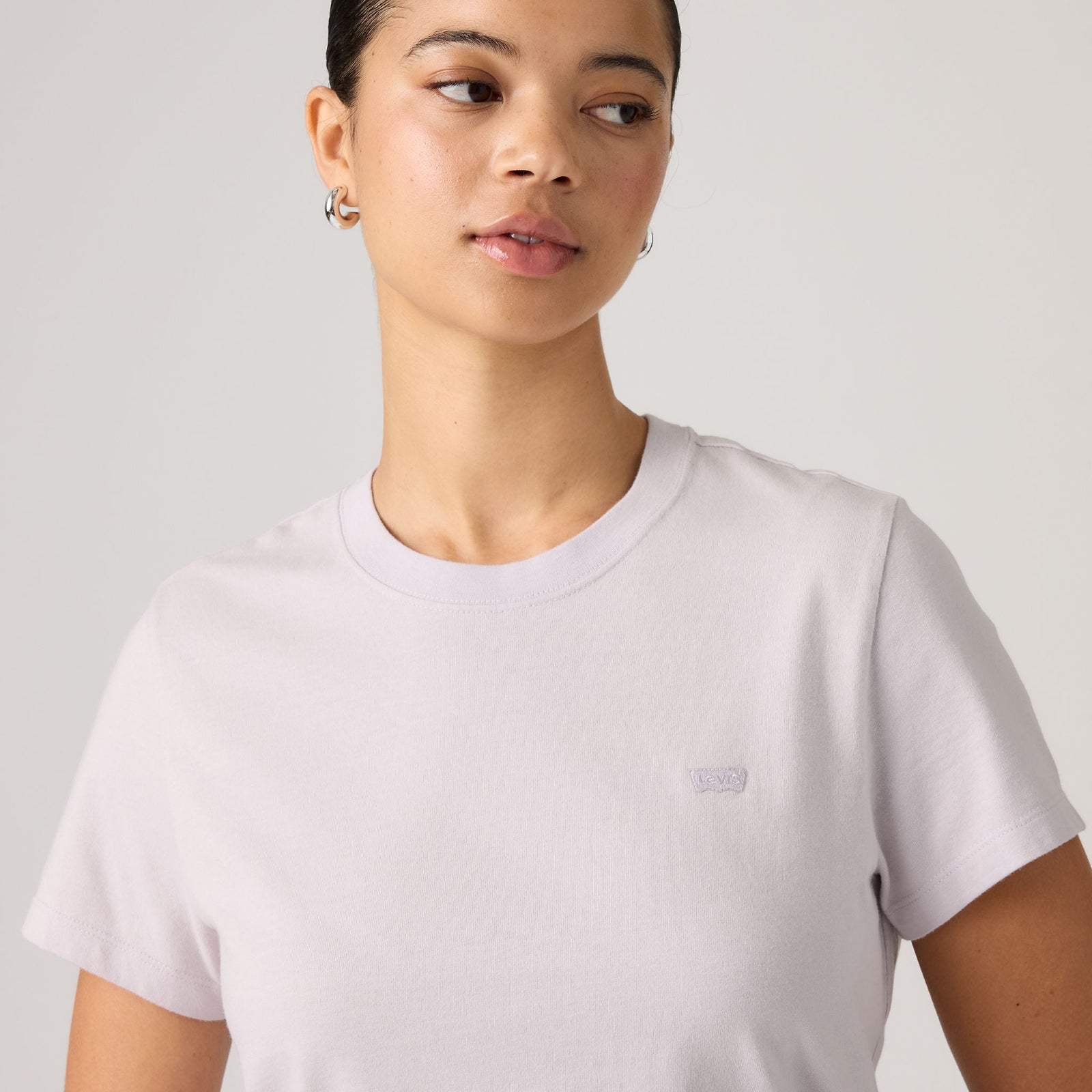 Main 4 - Levi's® Women's Favorite Cotton Tee - 005J20034