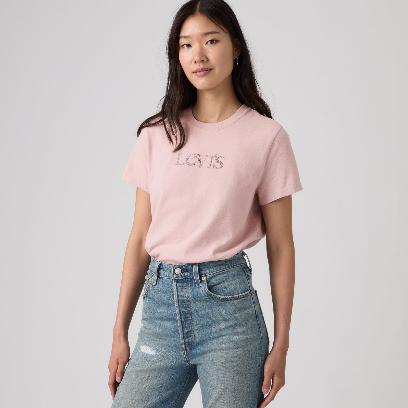 Main 12 - Levi's® Women's Graphic Favorite Tee SCL - 