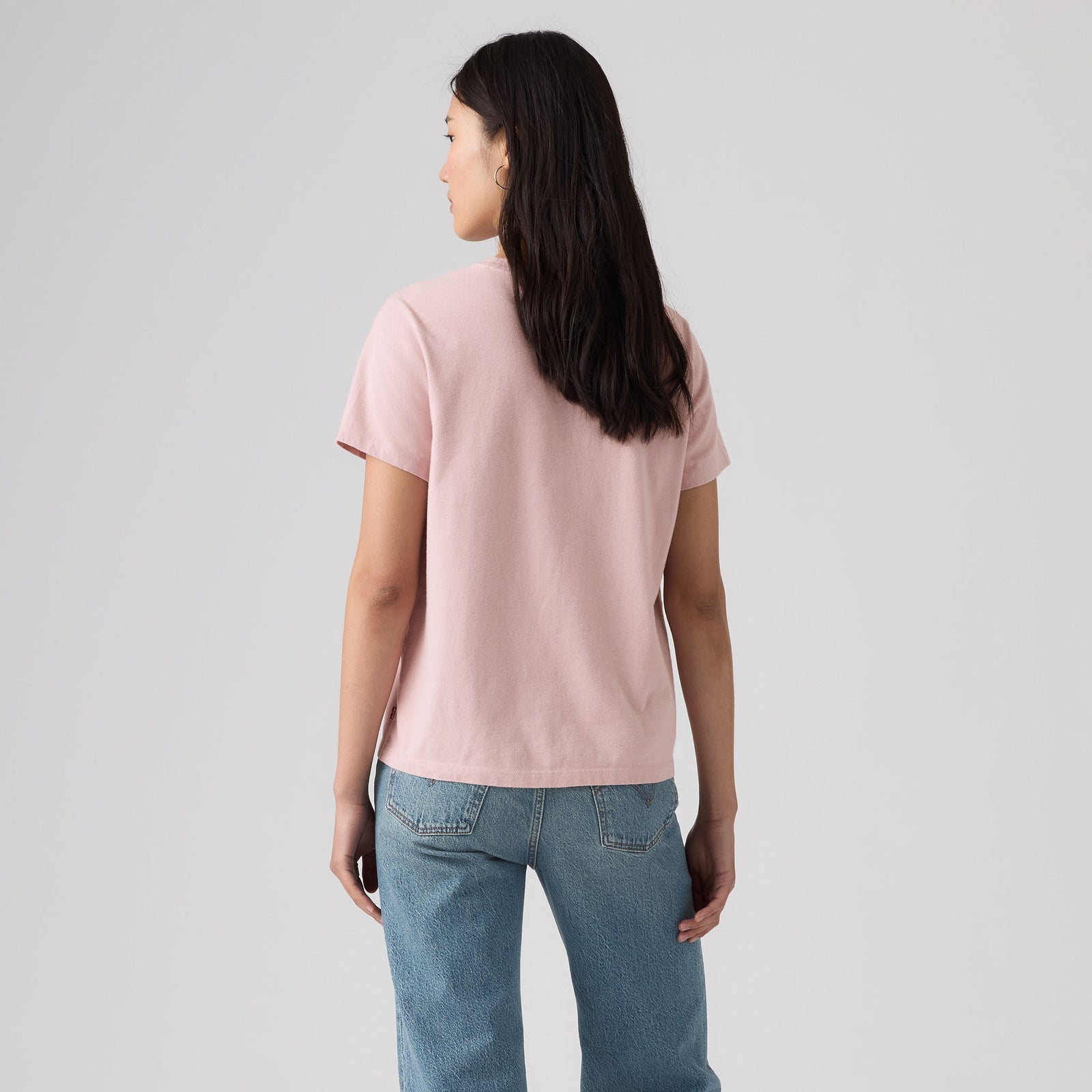 Main 2 - Levi's® Women's Graphic Favorite Tee - 005GV0066