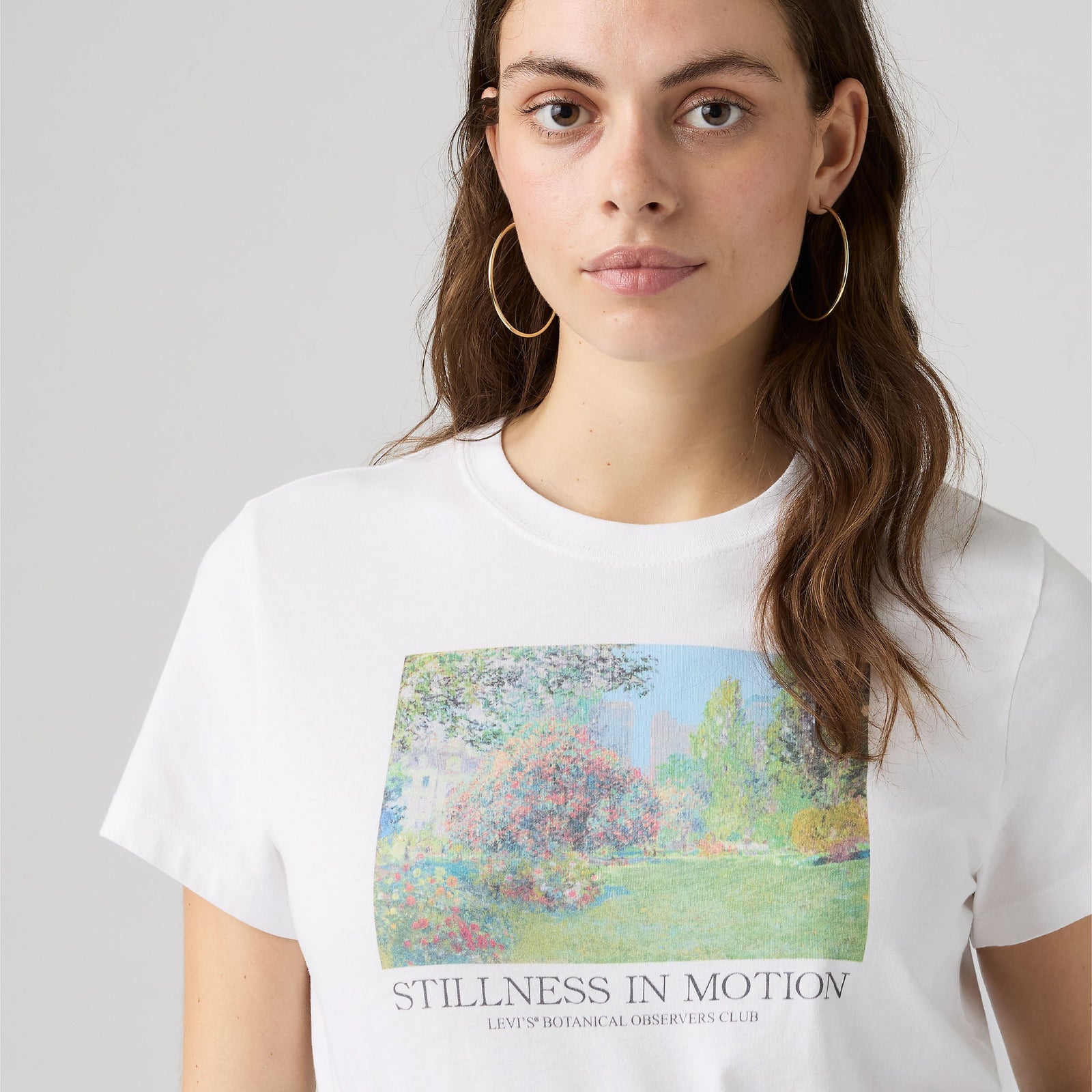 Main 4 - Levi's® Women's Graphic Favorite Tee - 005GV0089