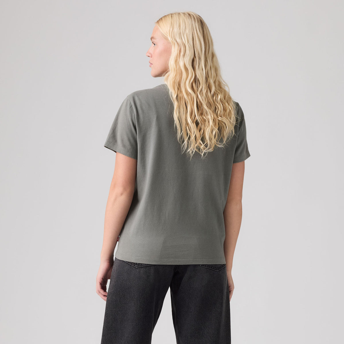 Levi's® Women's Graphic Favorite Tee