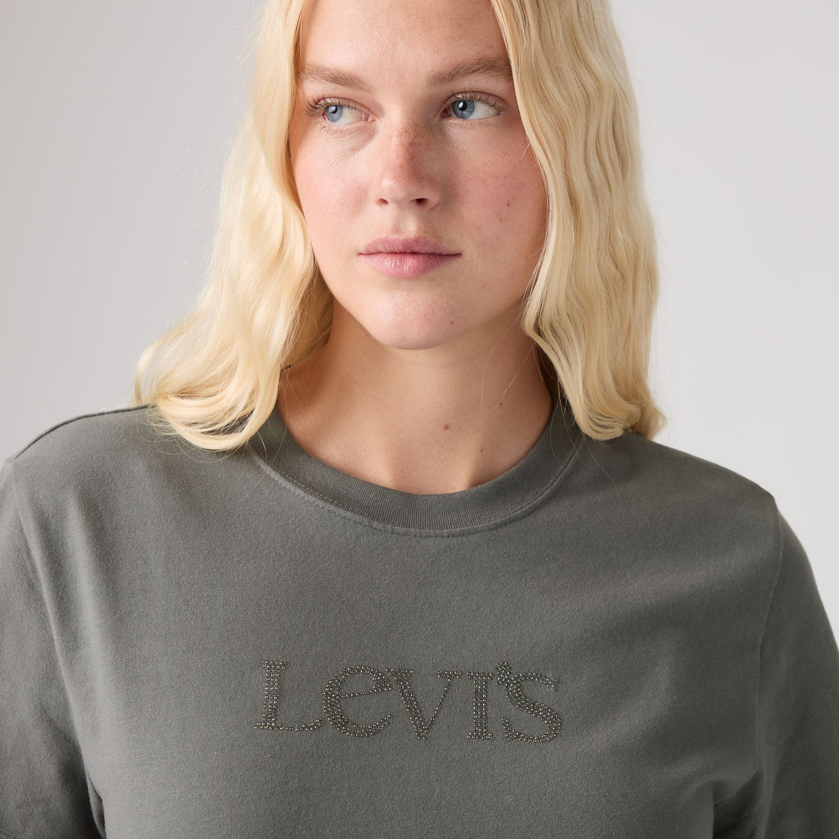Levi's® Women's Graphic Favorite Tee
