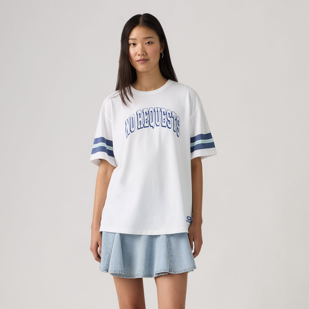 Levi's® Women's Graphic Tabor T-Shirt