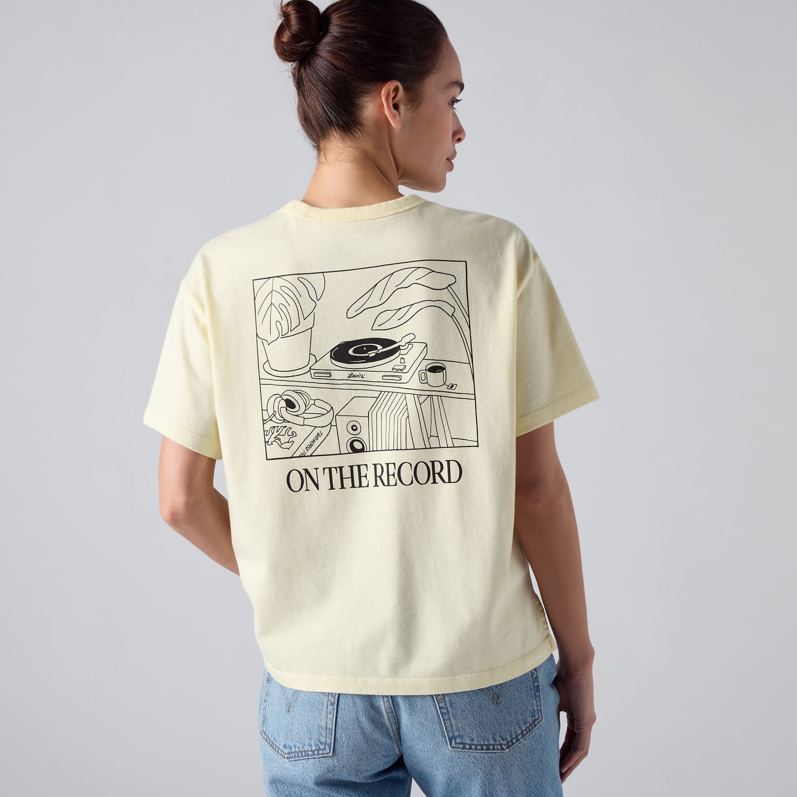 Main 1 - Levi's® Women's Graphic Vintage Short-Sleeve Tee - 005OY0057