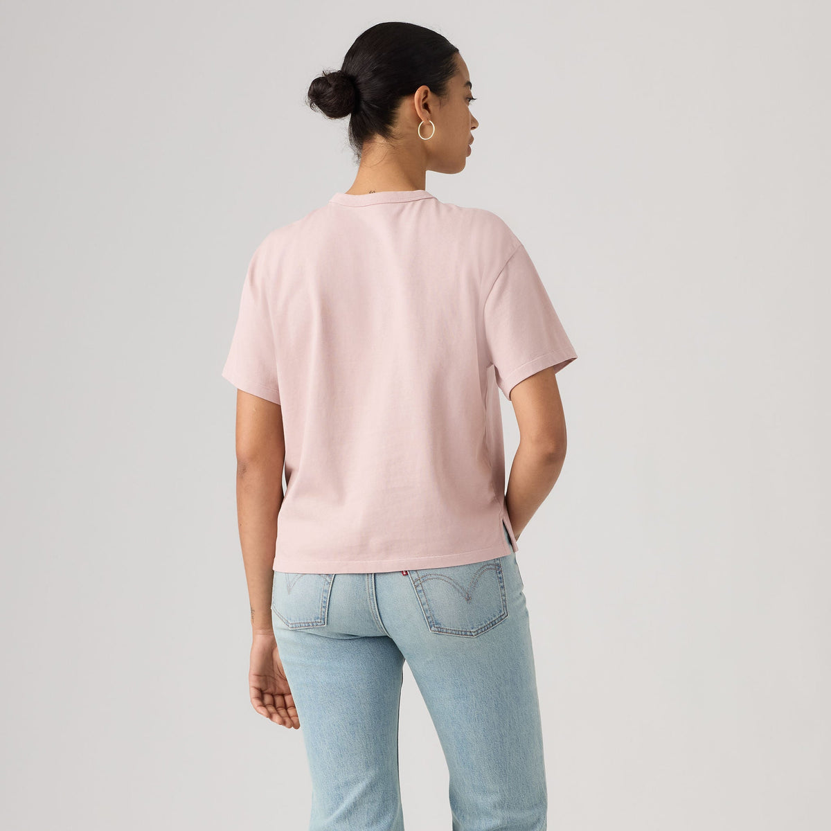 Levi's® Women's Graphic Vintage Short-Sleeve Tee