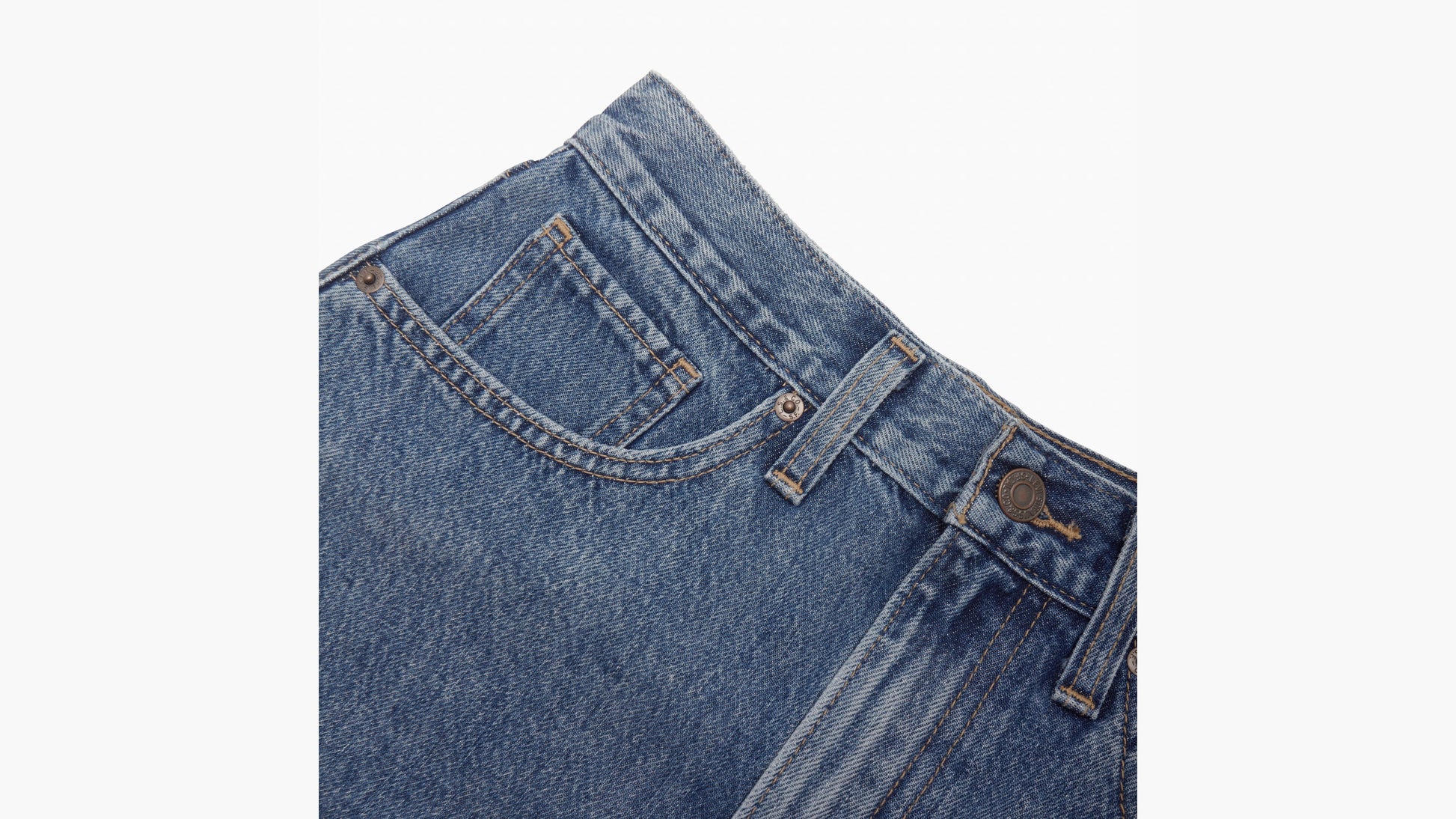 Levi's® Women's High-Waisted Mom Shorts