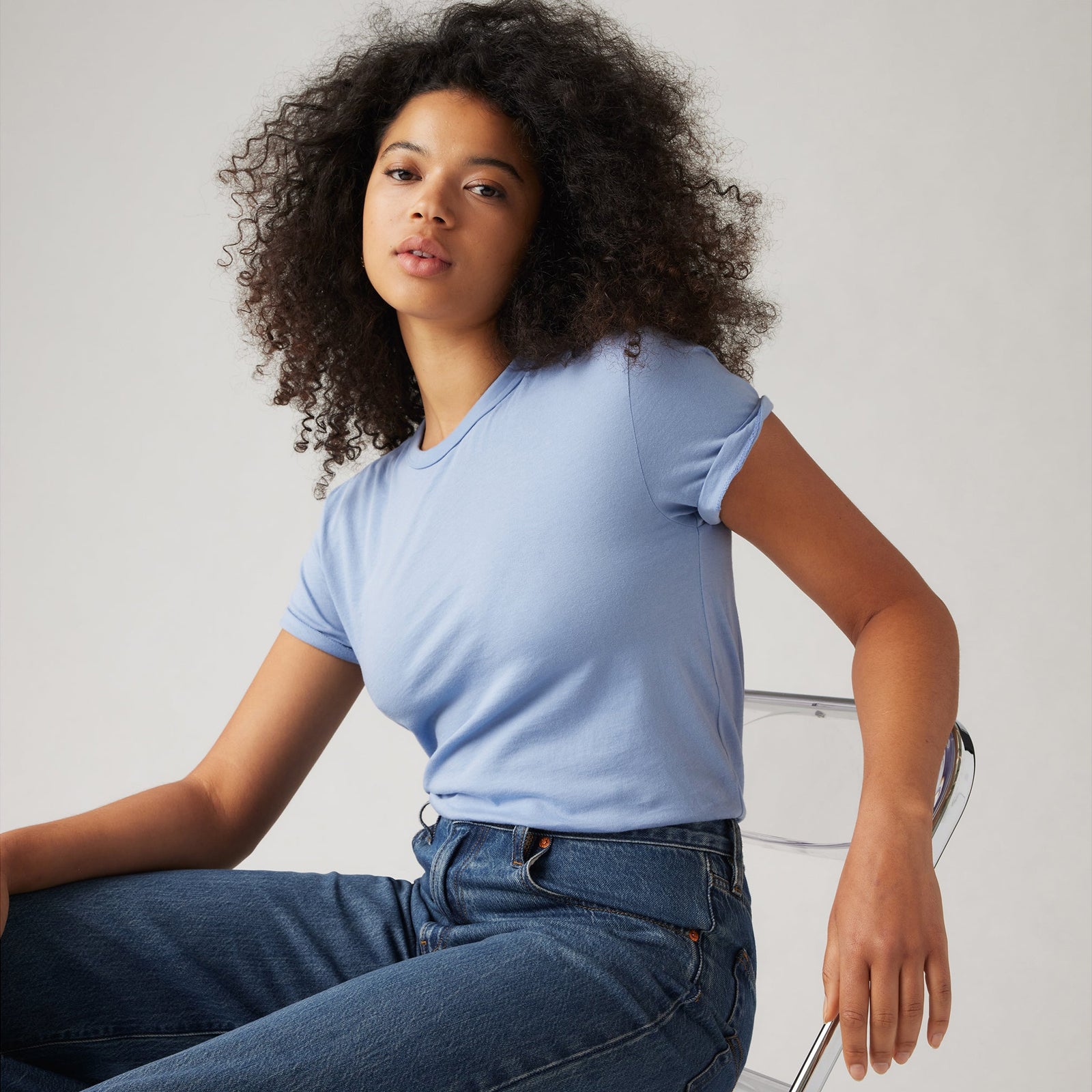 Main 1 - Levi’s® Women’s Iconic Tee SCL - 