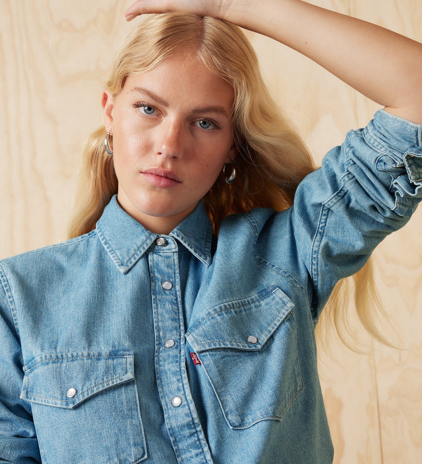 Main 4 - Levi's® Women's Iconic Western Shirt - 167860018