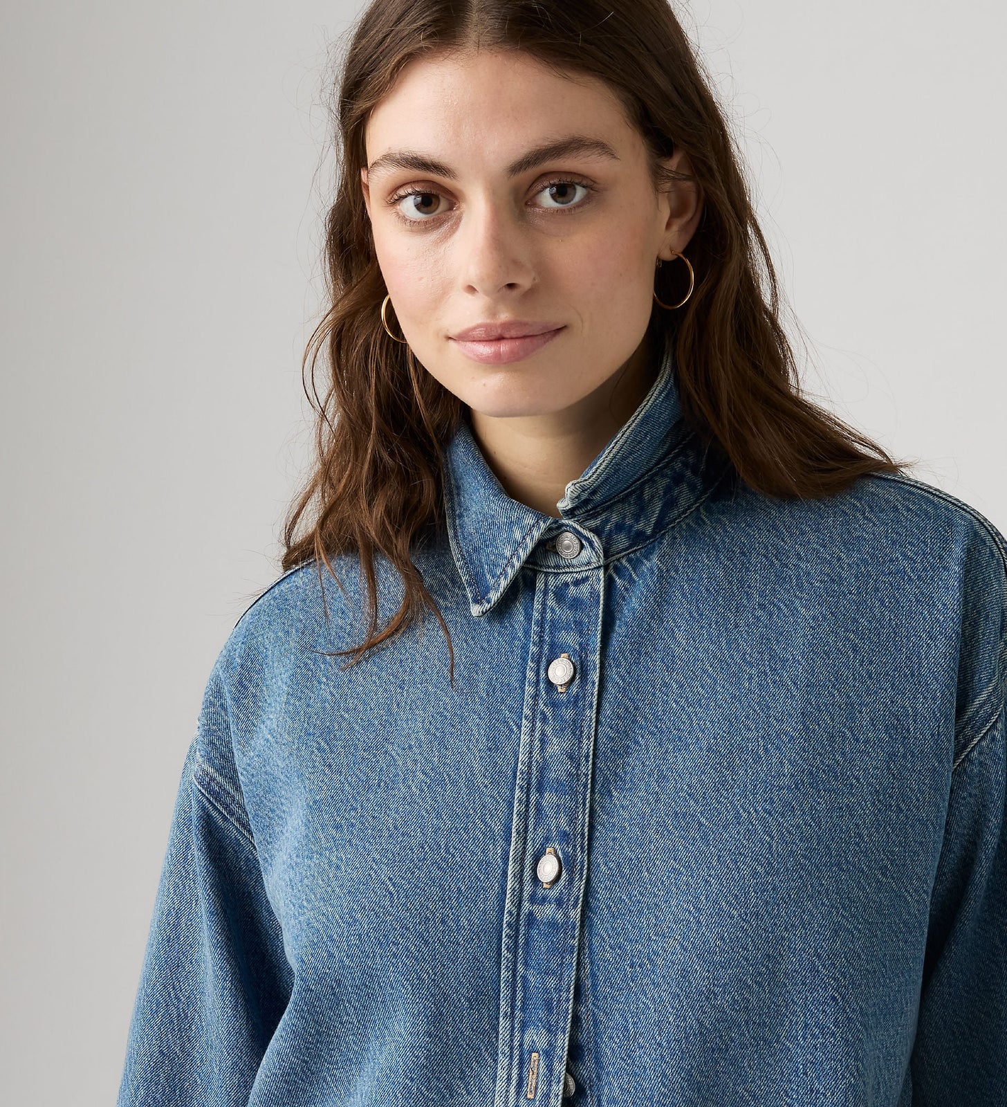 Main 4 - Levi's® Women's Jordan Denim Shirt - 007WZ0007
