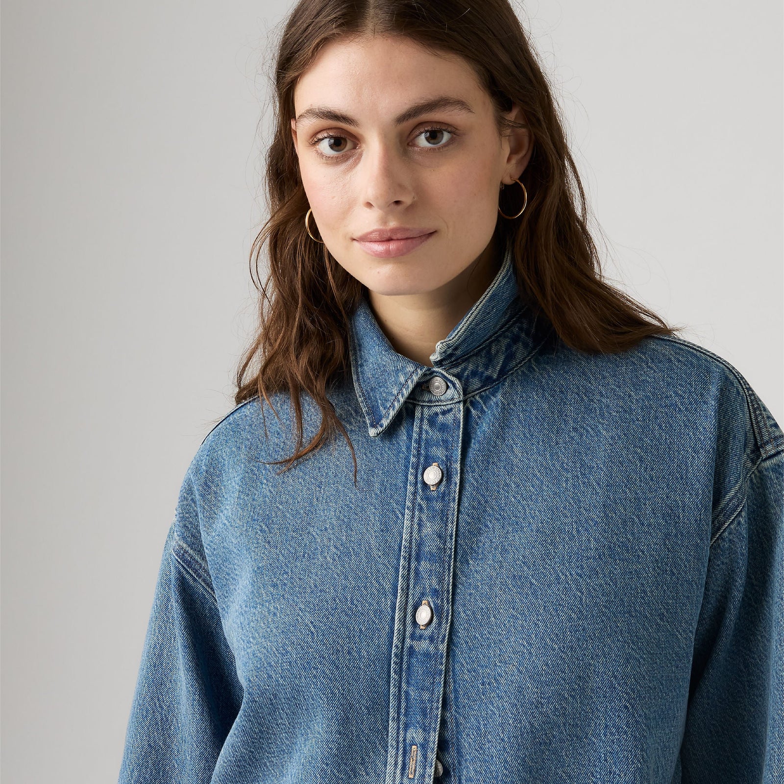 Main 4 - Levi's® Women's Jordan Denim Shirt - 007WZ0007
