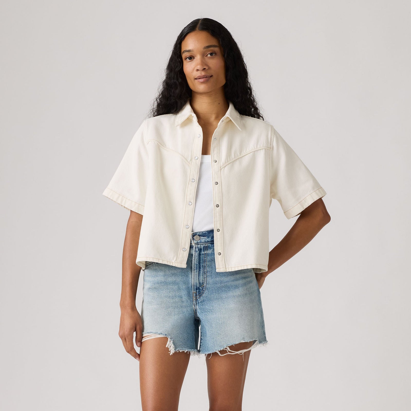 Main 1 - Levi's® Women's Logan Short-Sleeve Denim Shirt - 005CR0001